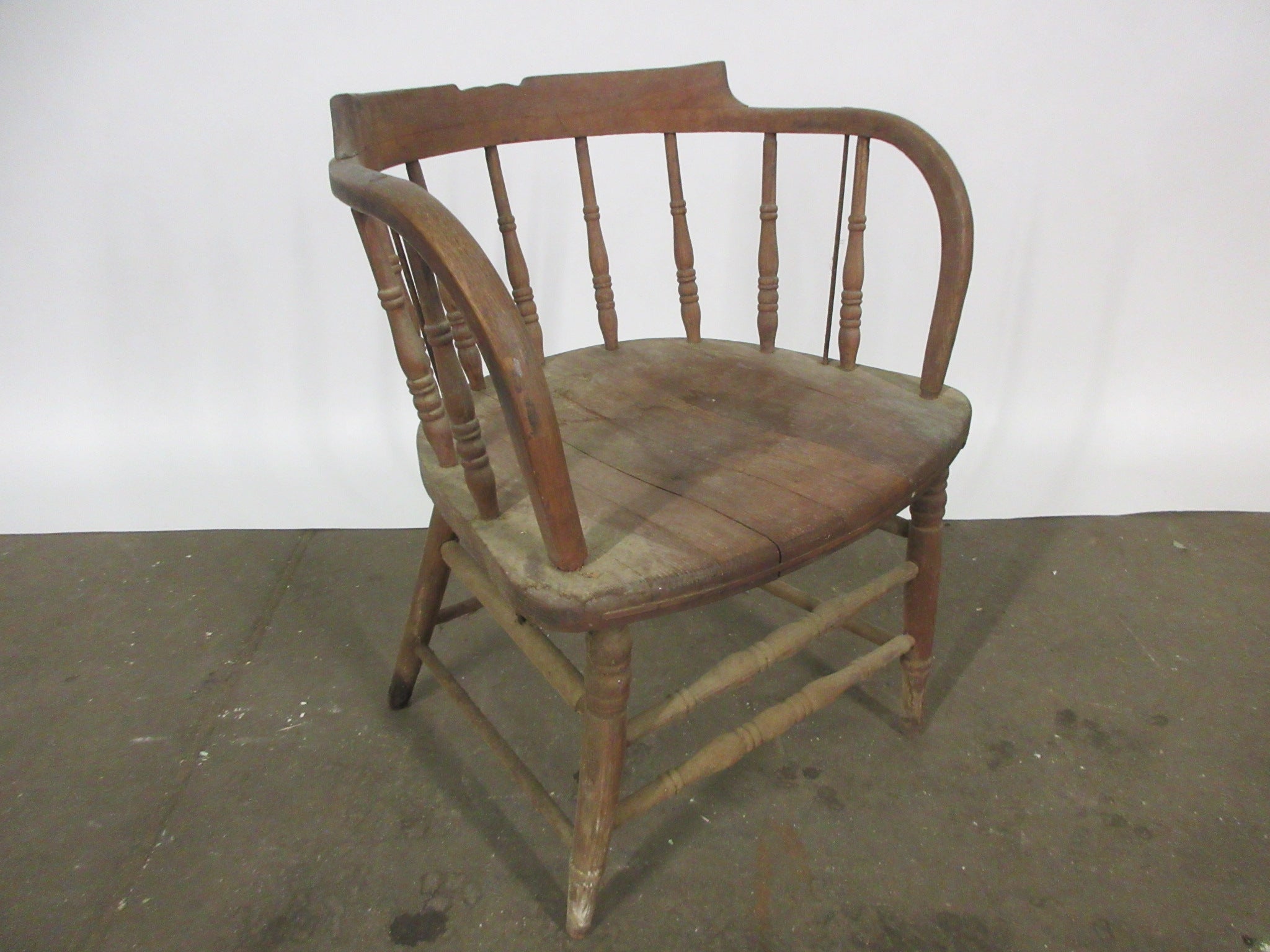 Barrell Spindleback Chair