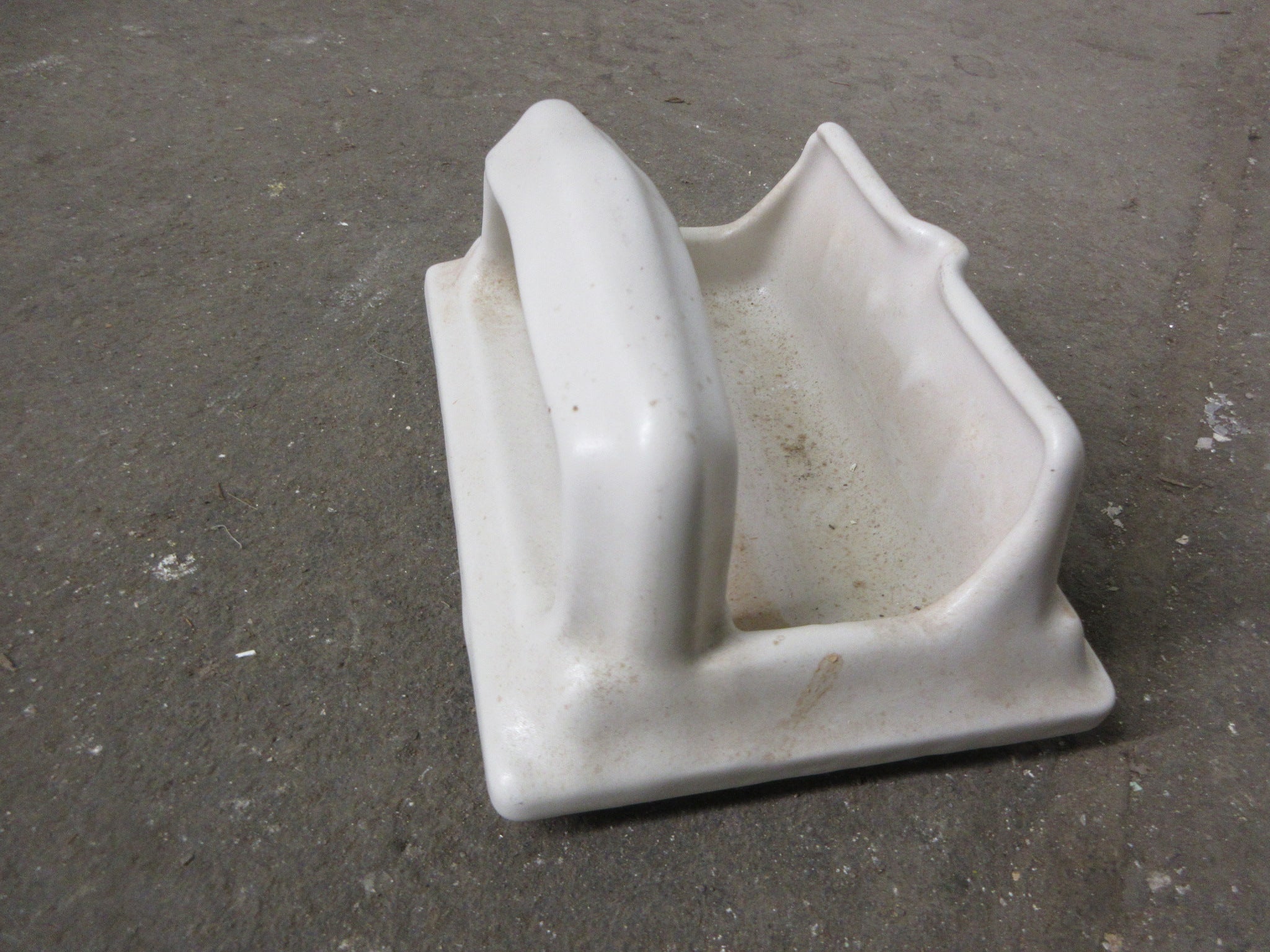 Ceramic Matte Finish Soap Holder
