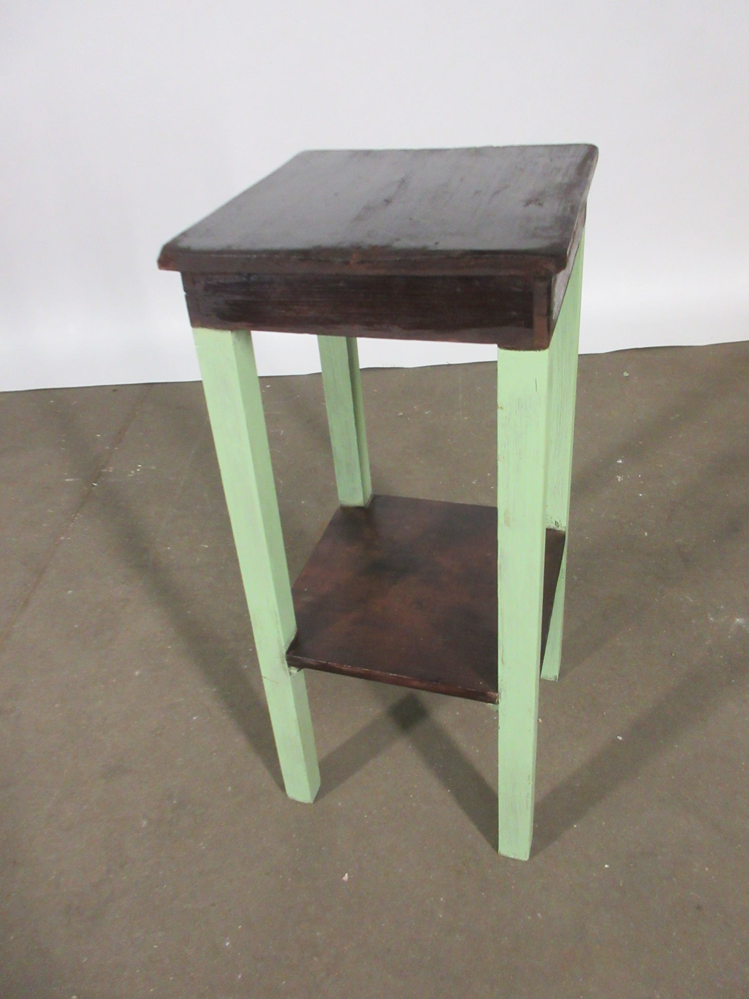 Two Tier Display Table