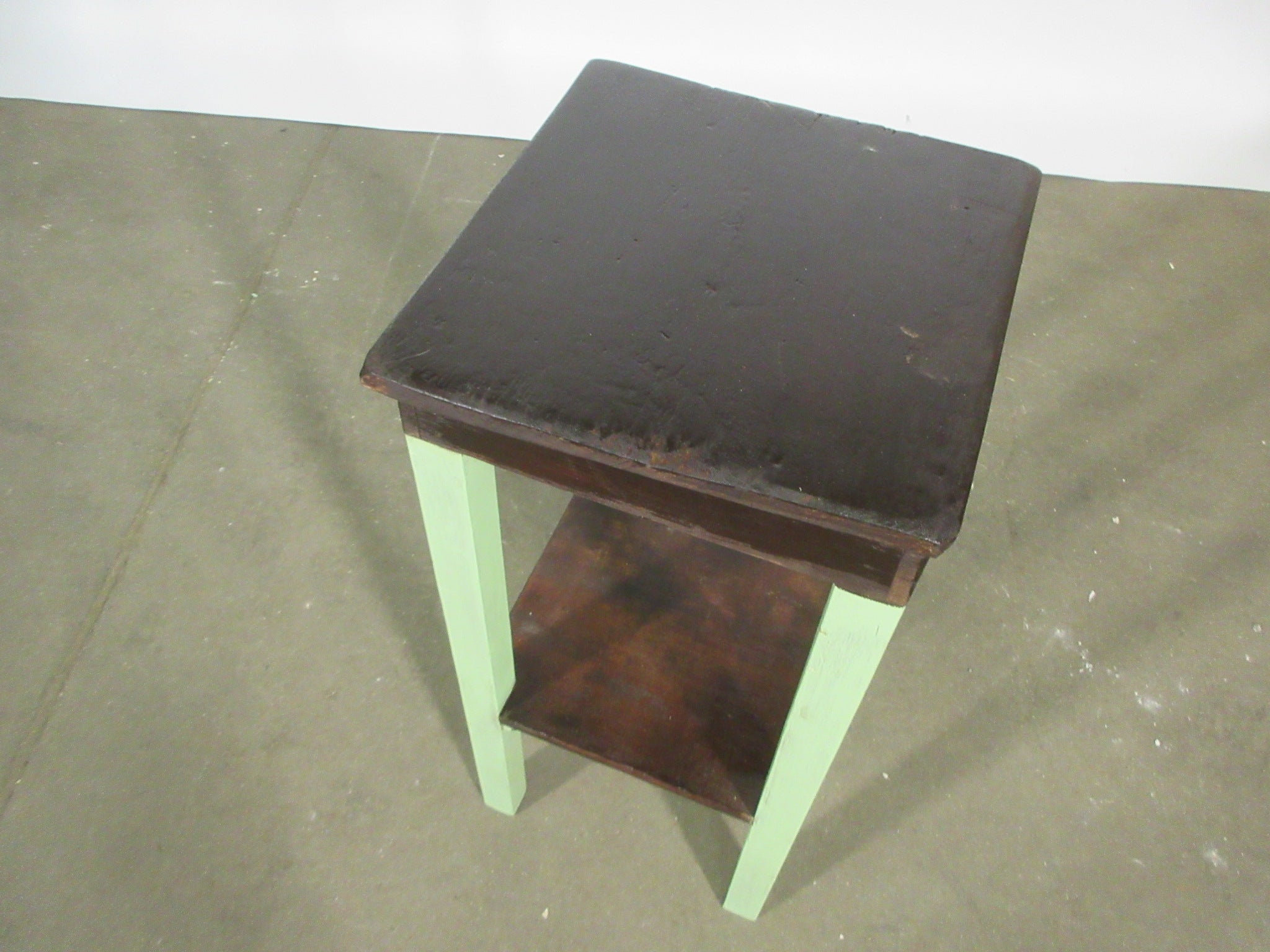 Two Tier Display Table