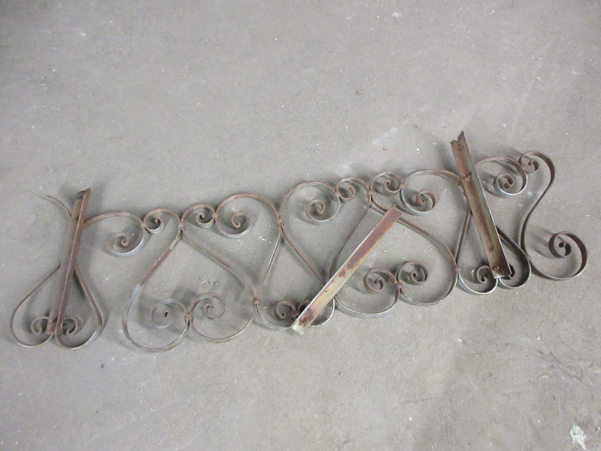 Wrought Iron Decorative Railing Insert 55"