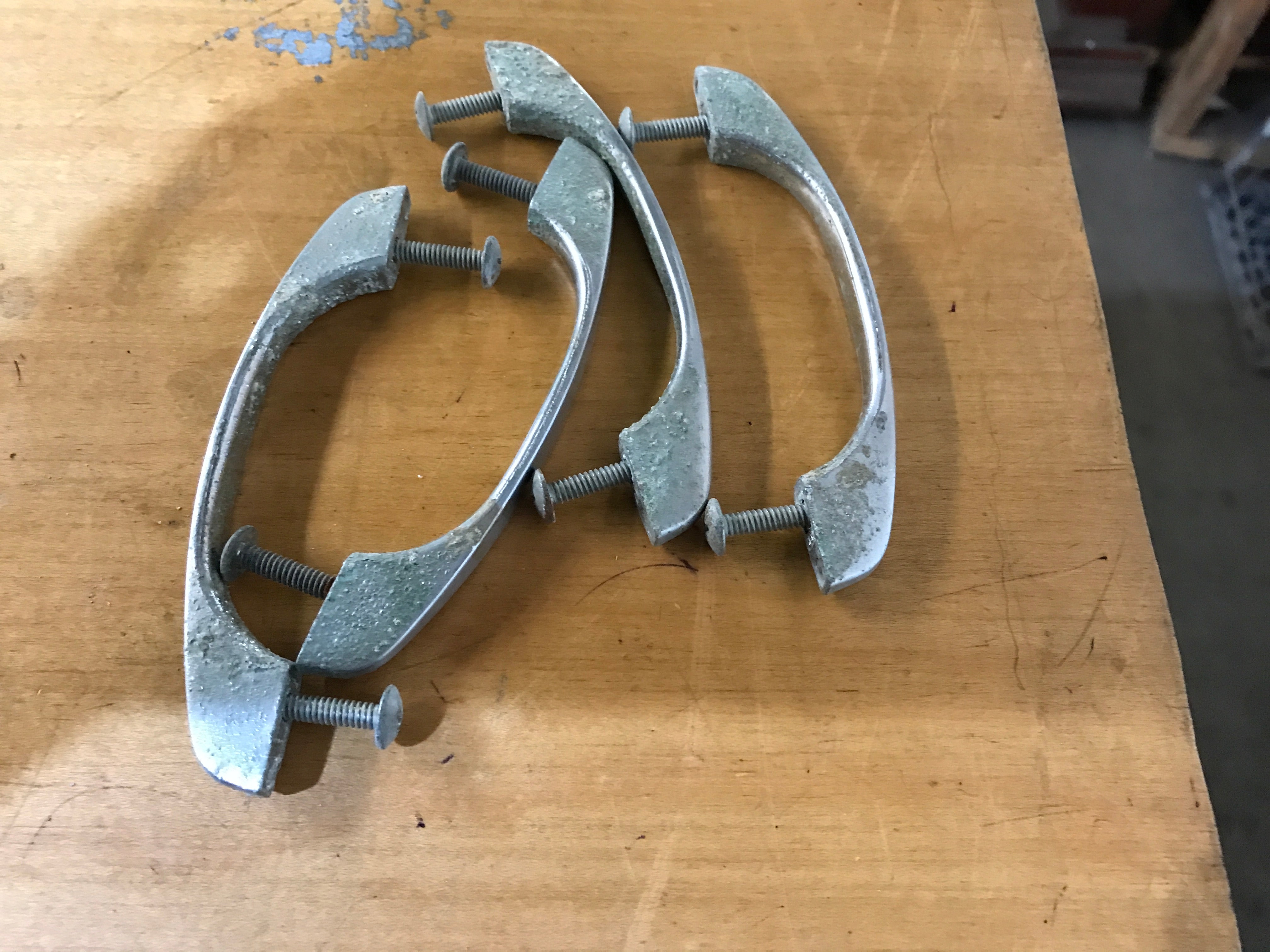Dresser Pull  3 3/4” Holes (set of 12)
