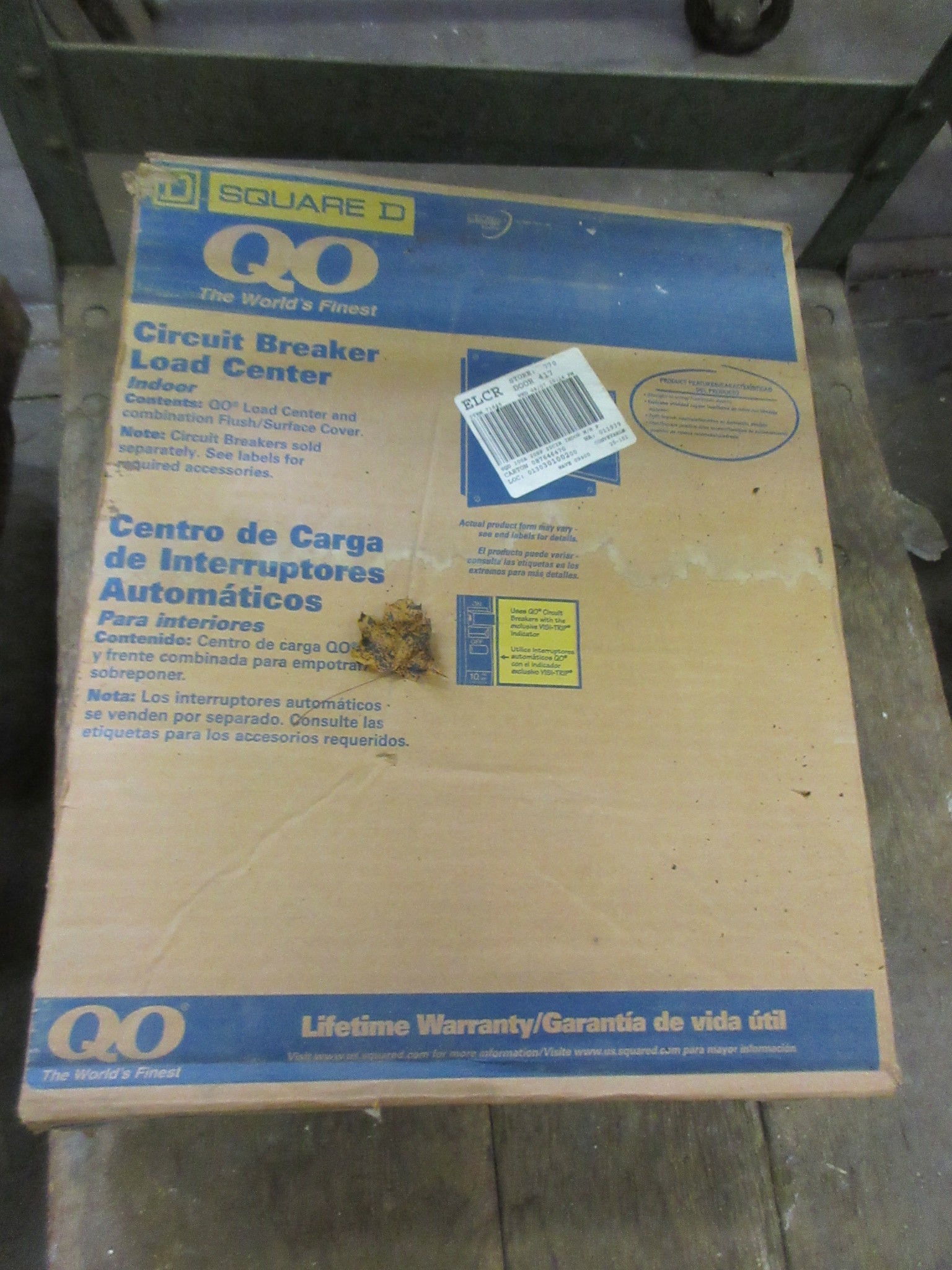 Flush Mount Homeline Circuit Breaker Load Center