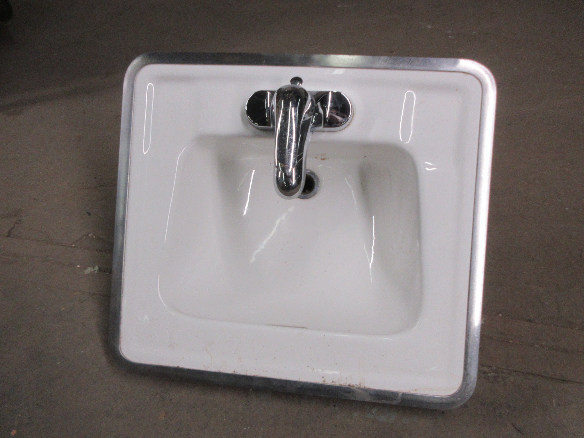 Standard Metal Trim Drop In Sink