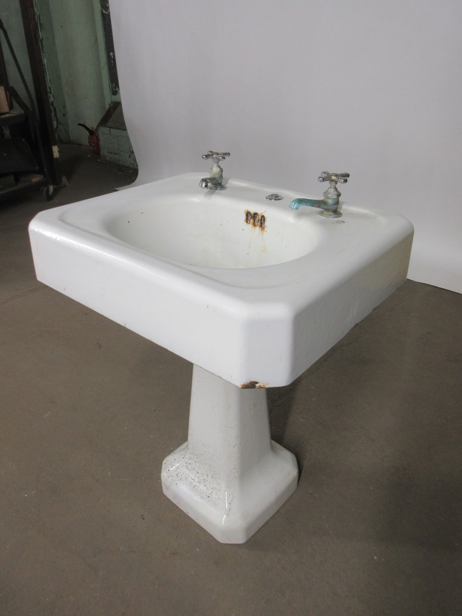 Antique Standard Cast Iron Pedestal Sink