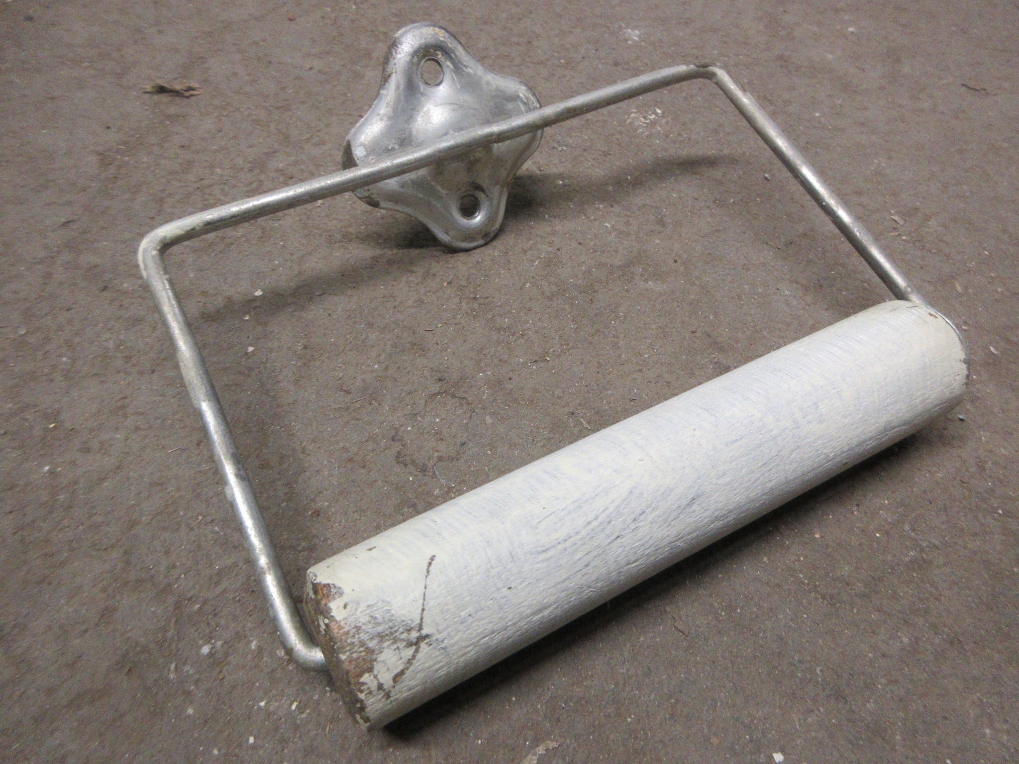 Vintage Toilet Paper Holder