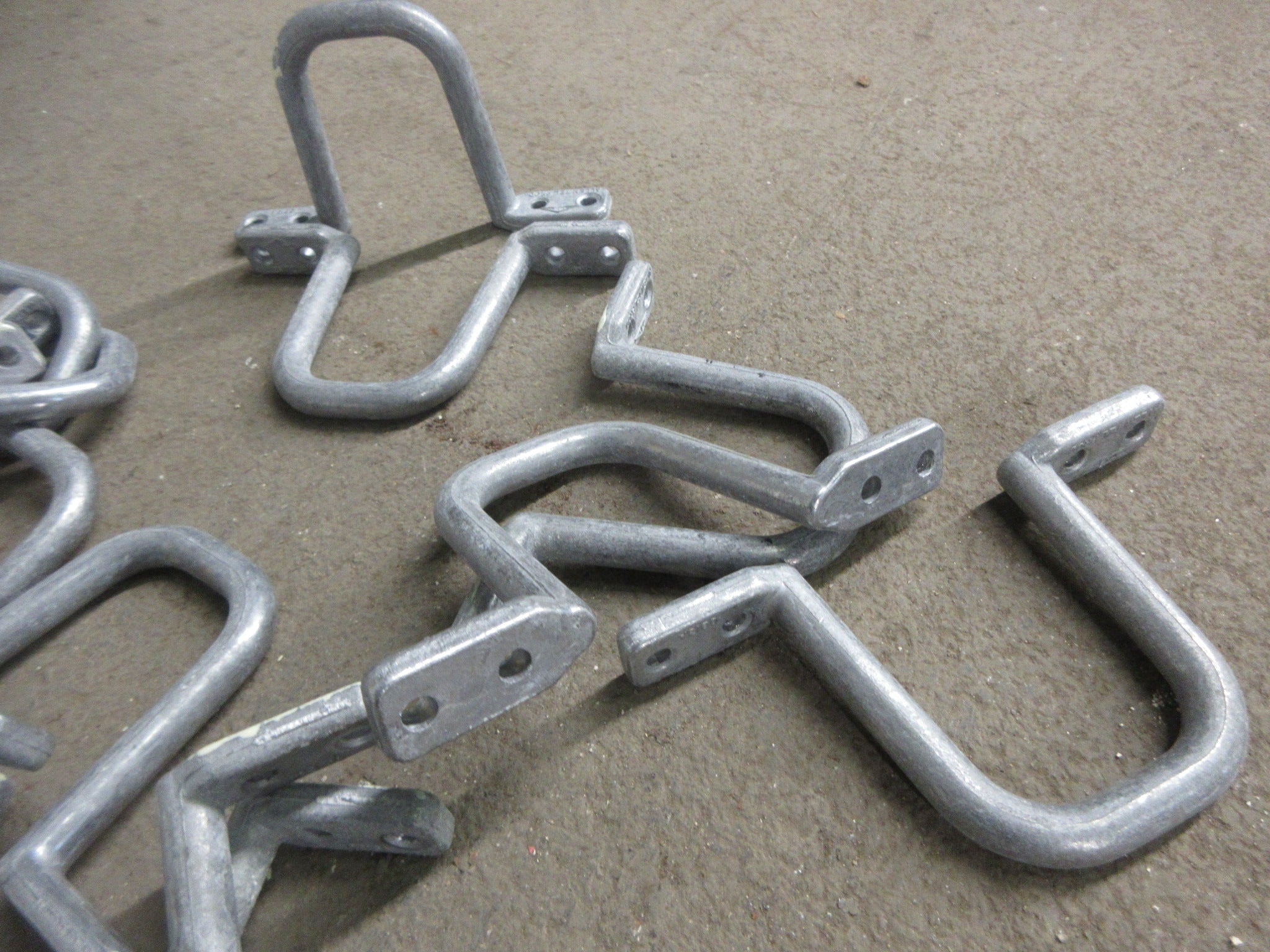 Lot of 15 Metal U Brackets
