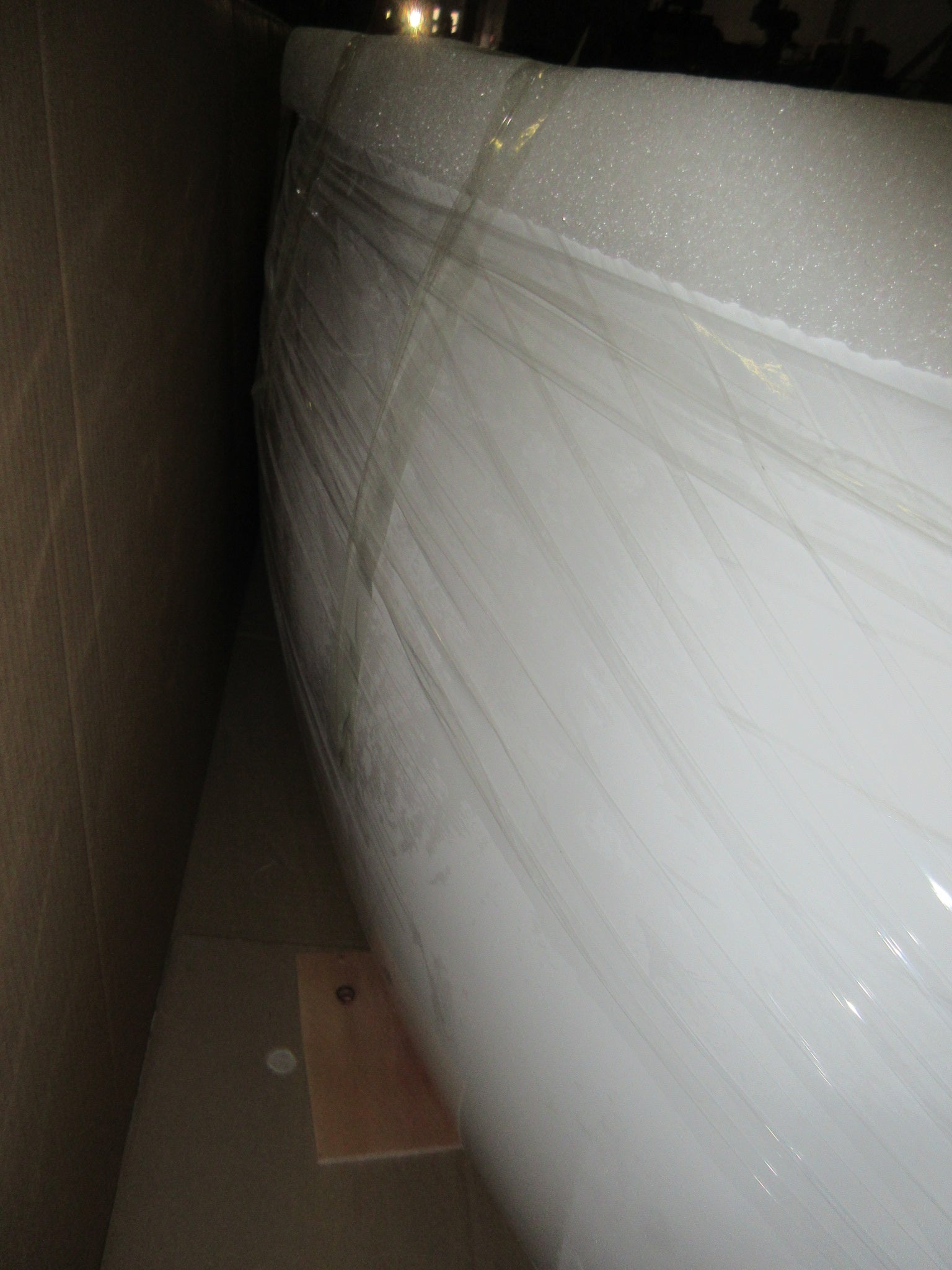 Strabo Acrylic Freestanding Tub
