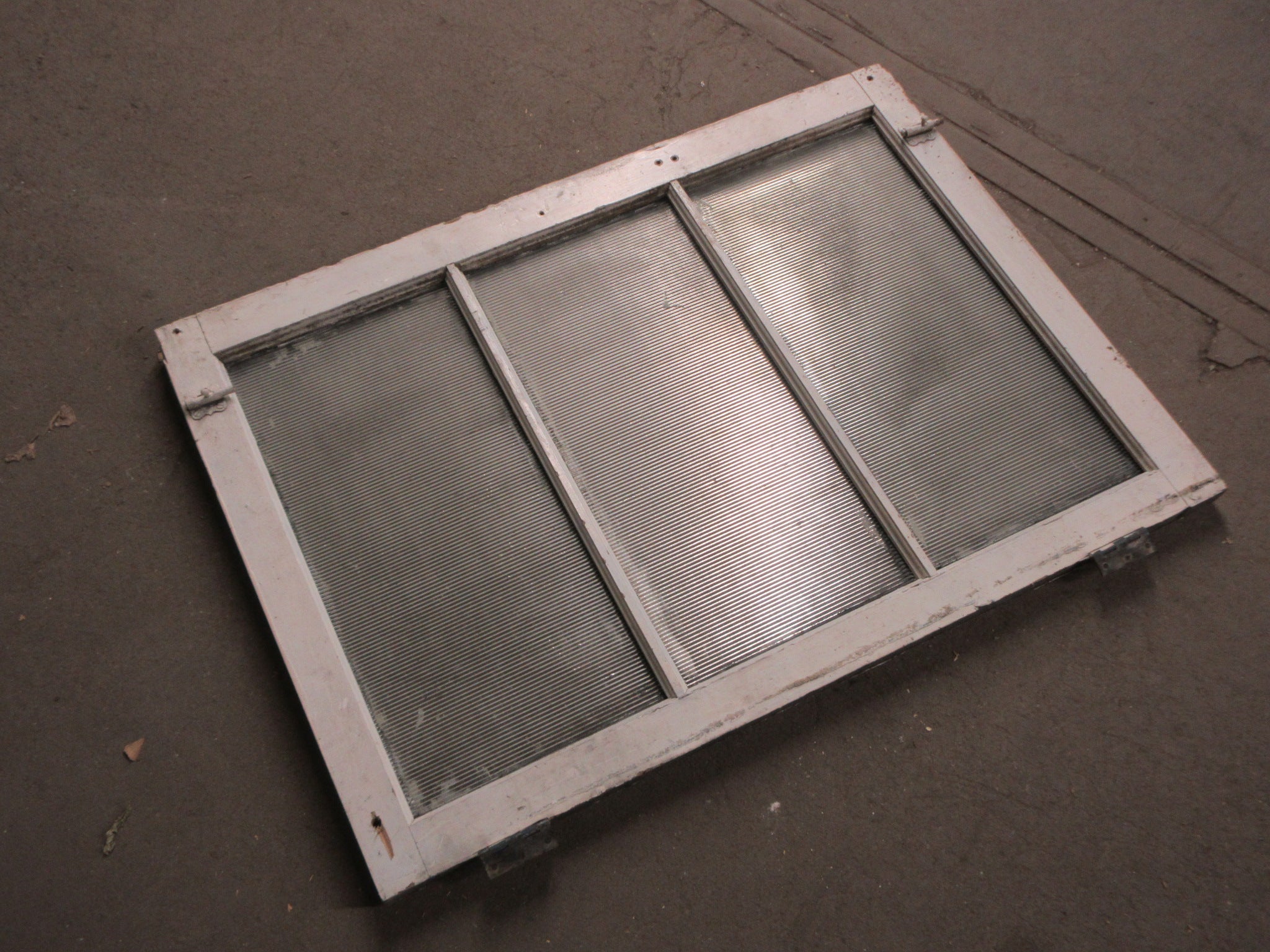 Reeded Glass Privacy Window 40 1/4"