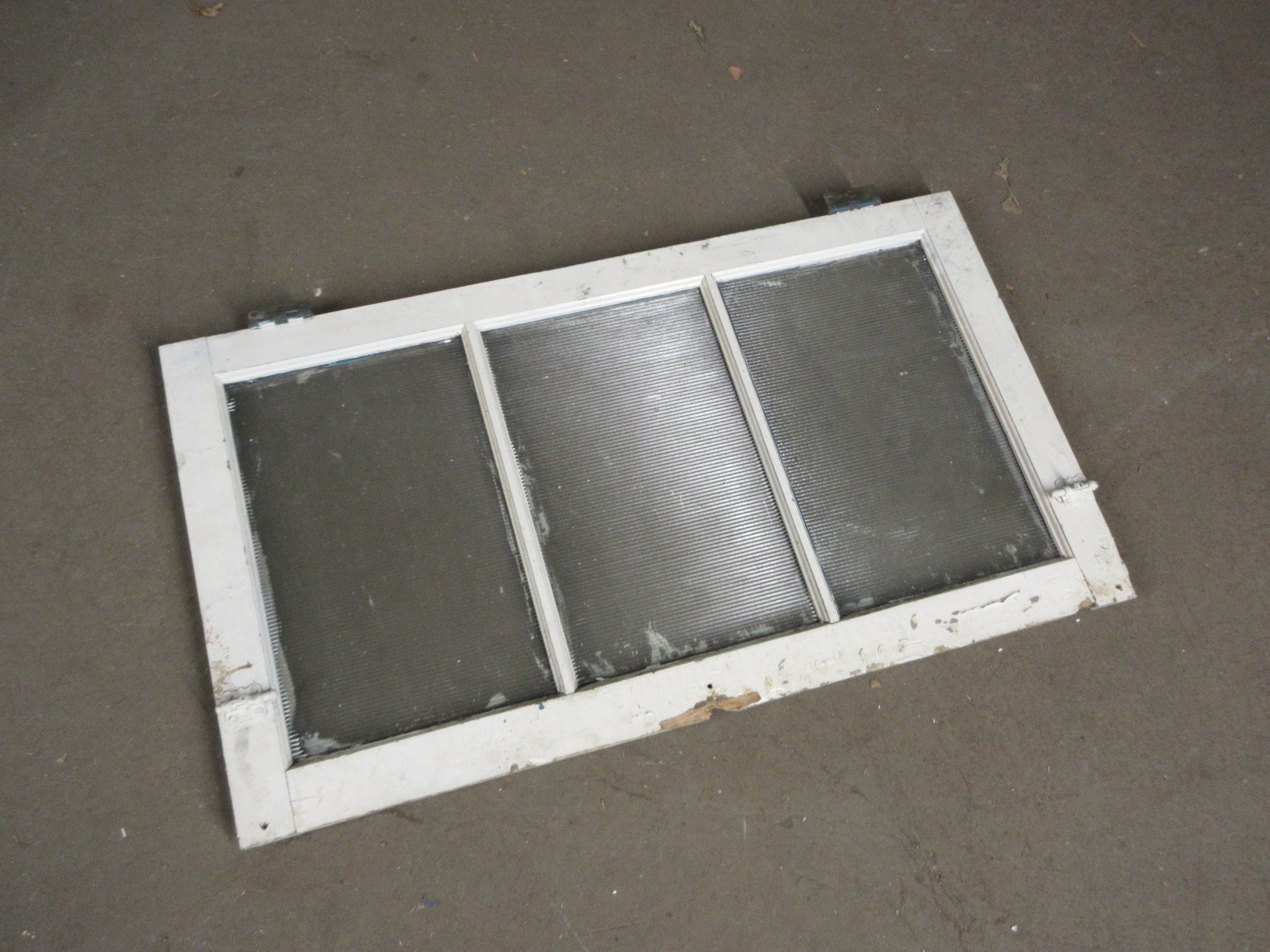 Reeded Glass Privacy Window 40 1/2"