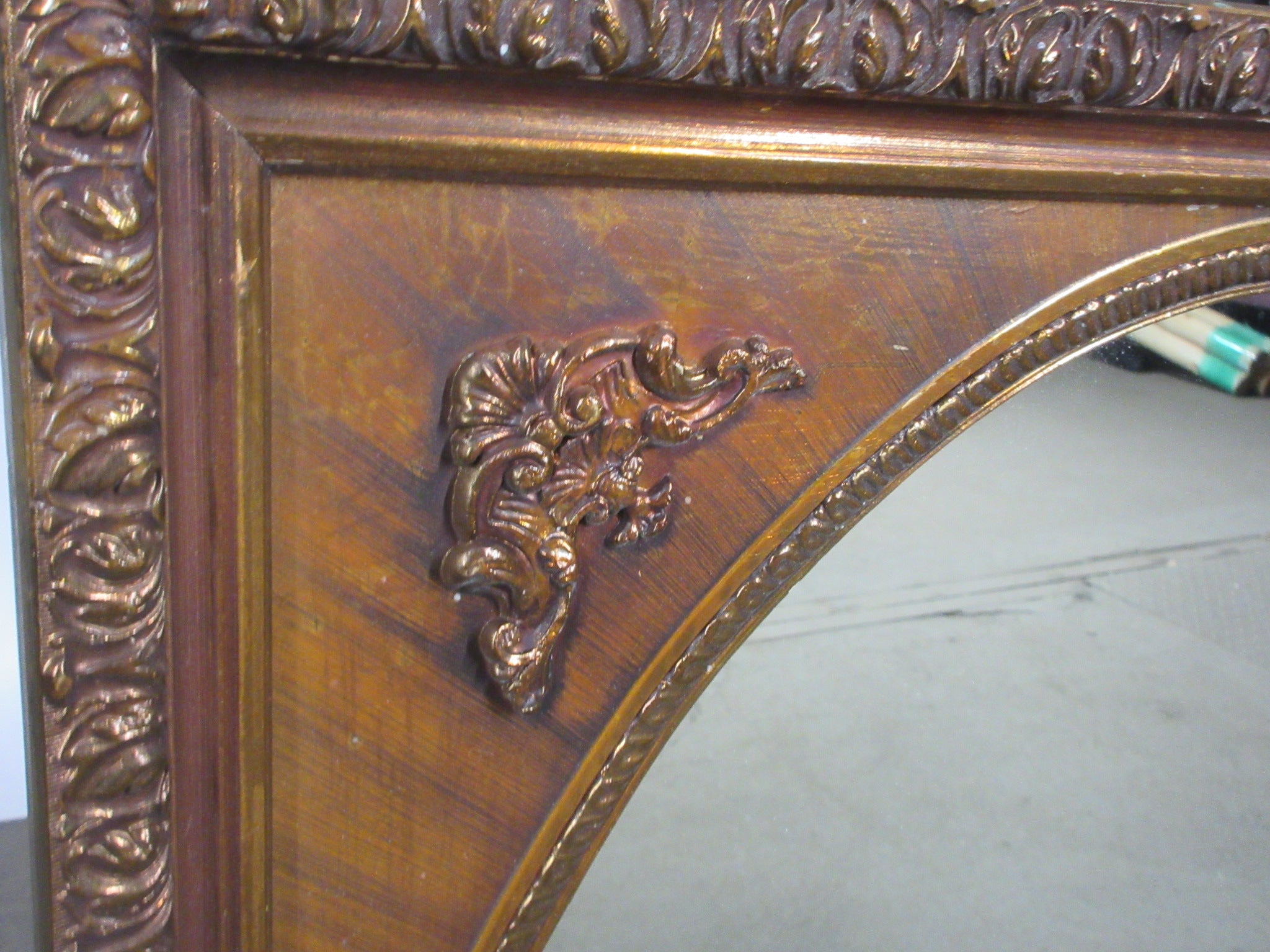 Gallery Style Mirror