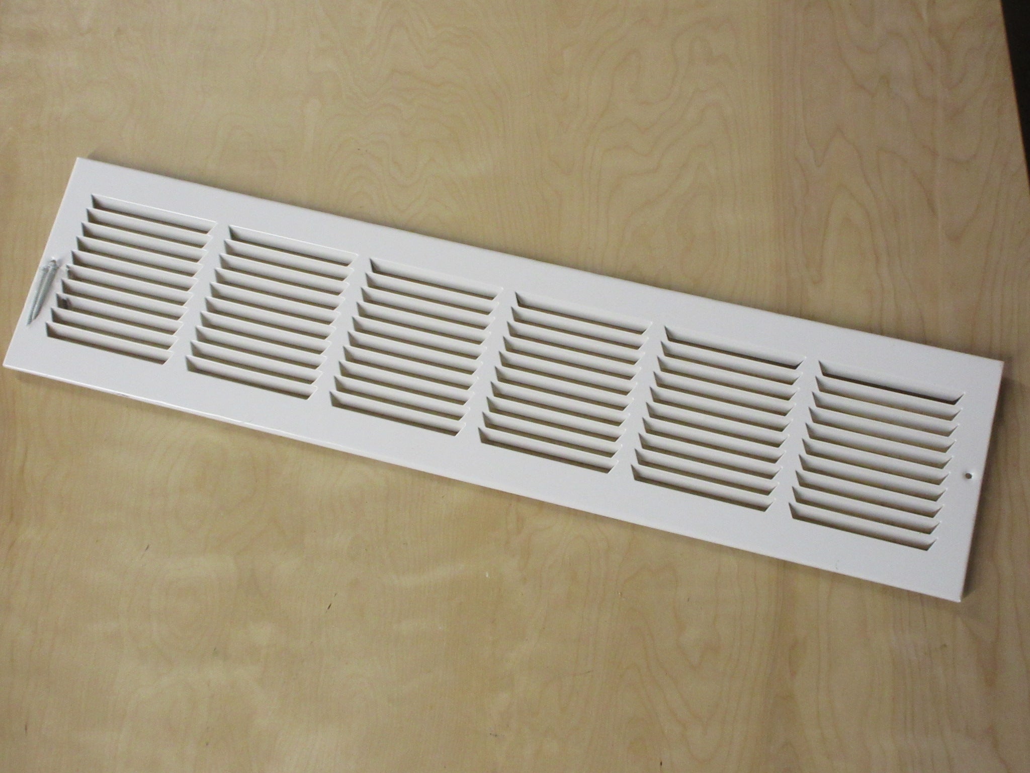 Sidewall Duct Grille 31 7/8"