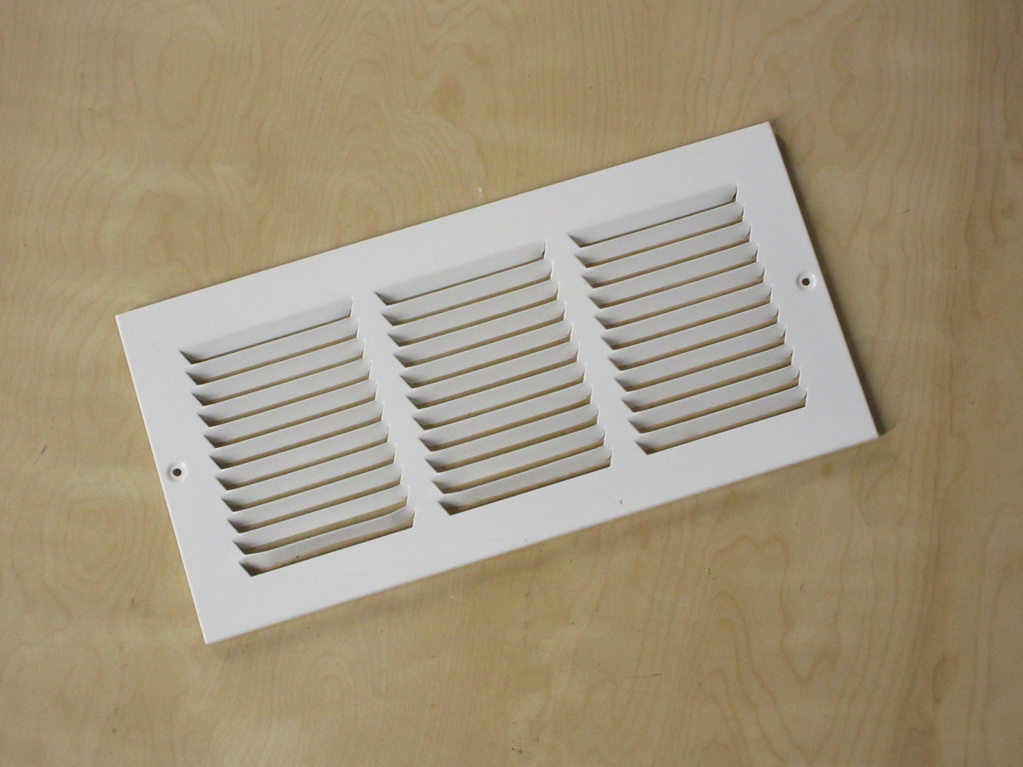 Sidewall Duct Grille 15 7/8"