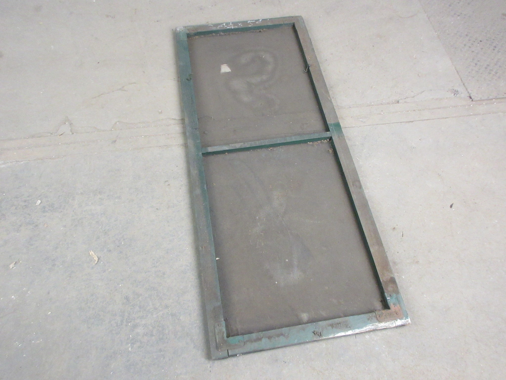 Wooden Frame Screen 24 1/2"
