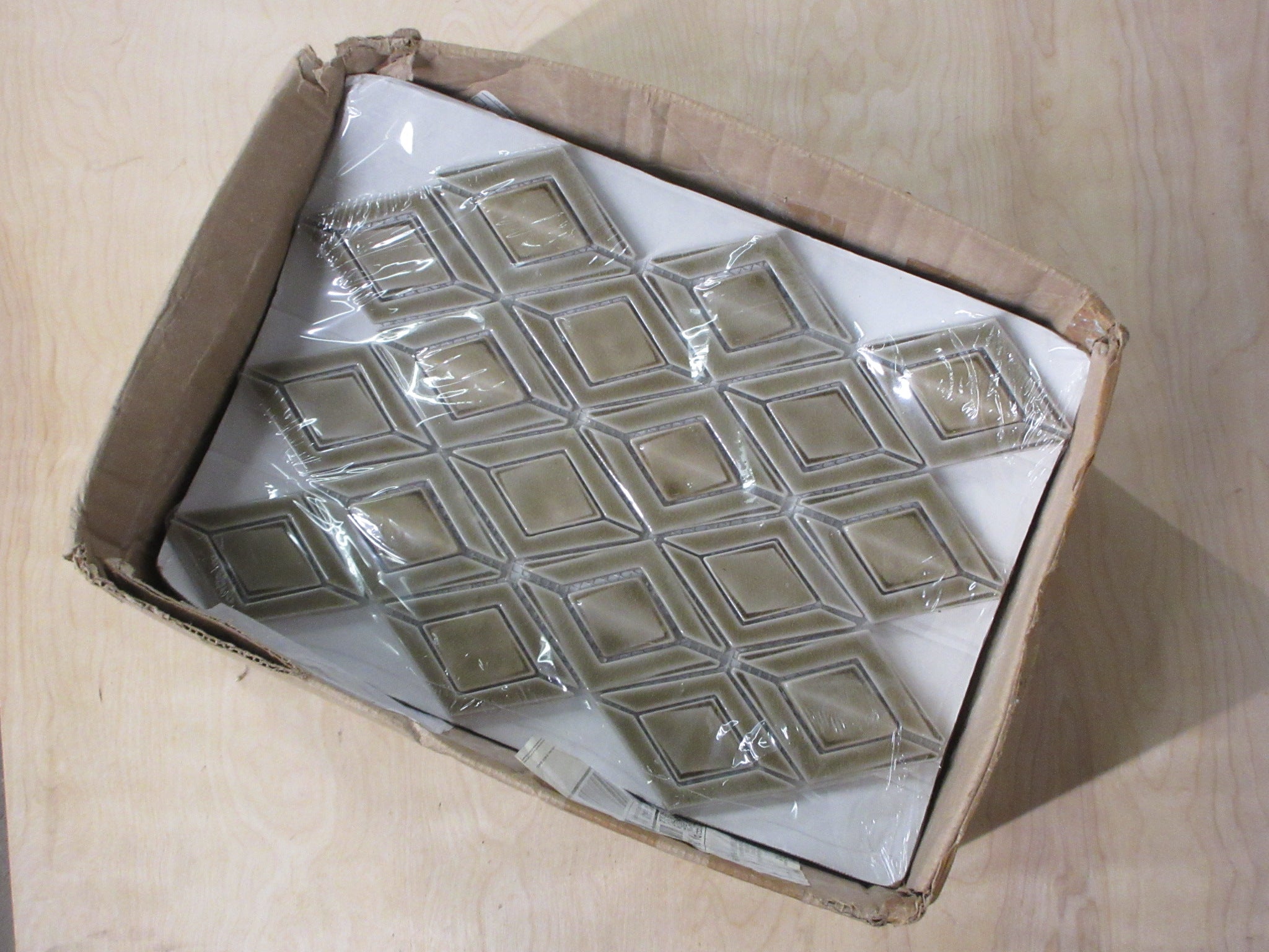 Lot of Assorted Tile