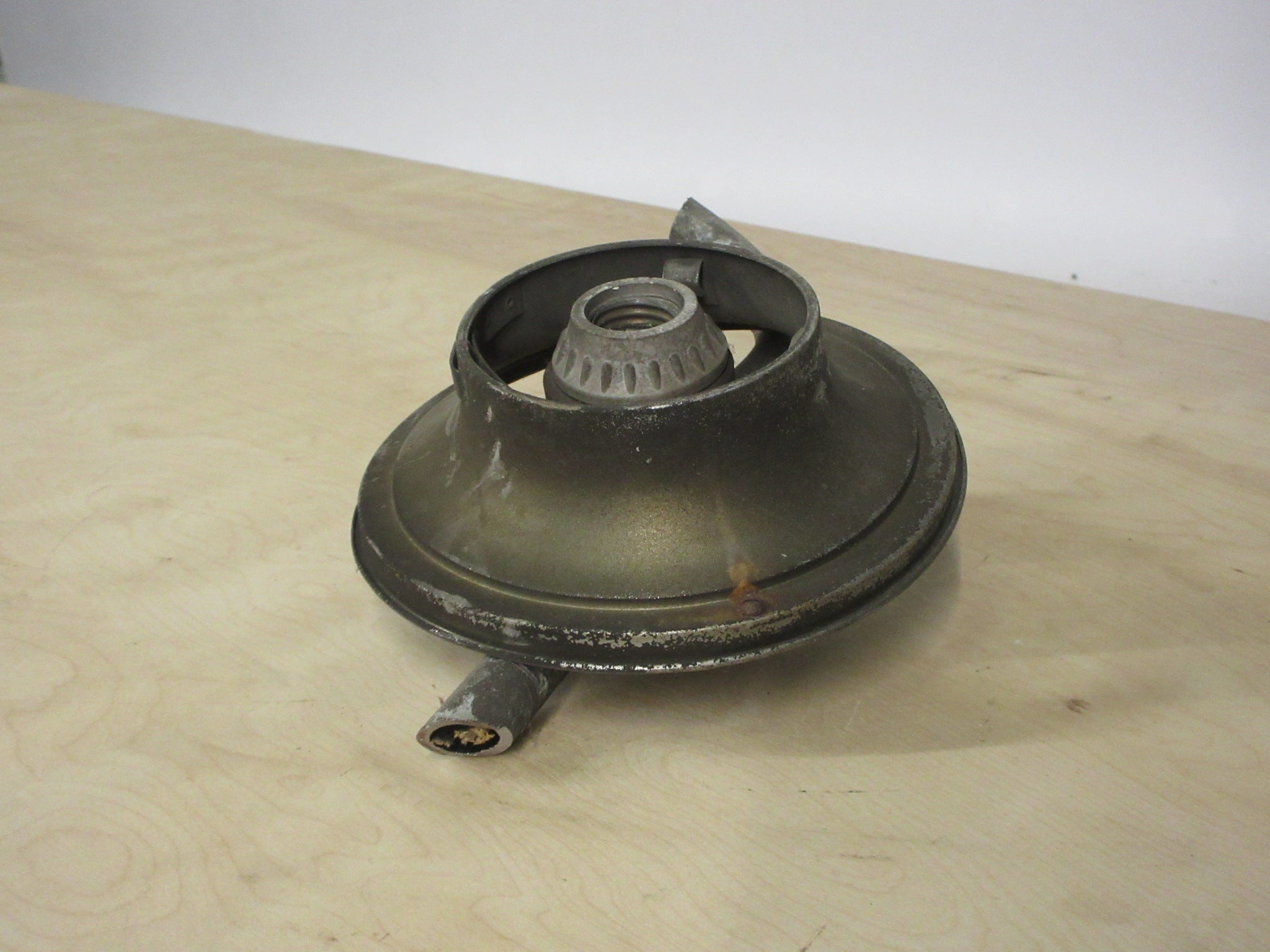 Metal Ceiling Mount Light Fixture