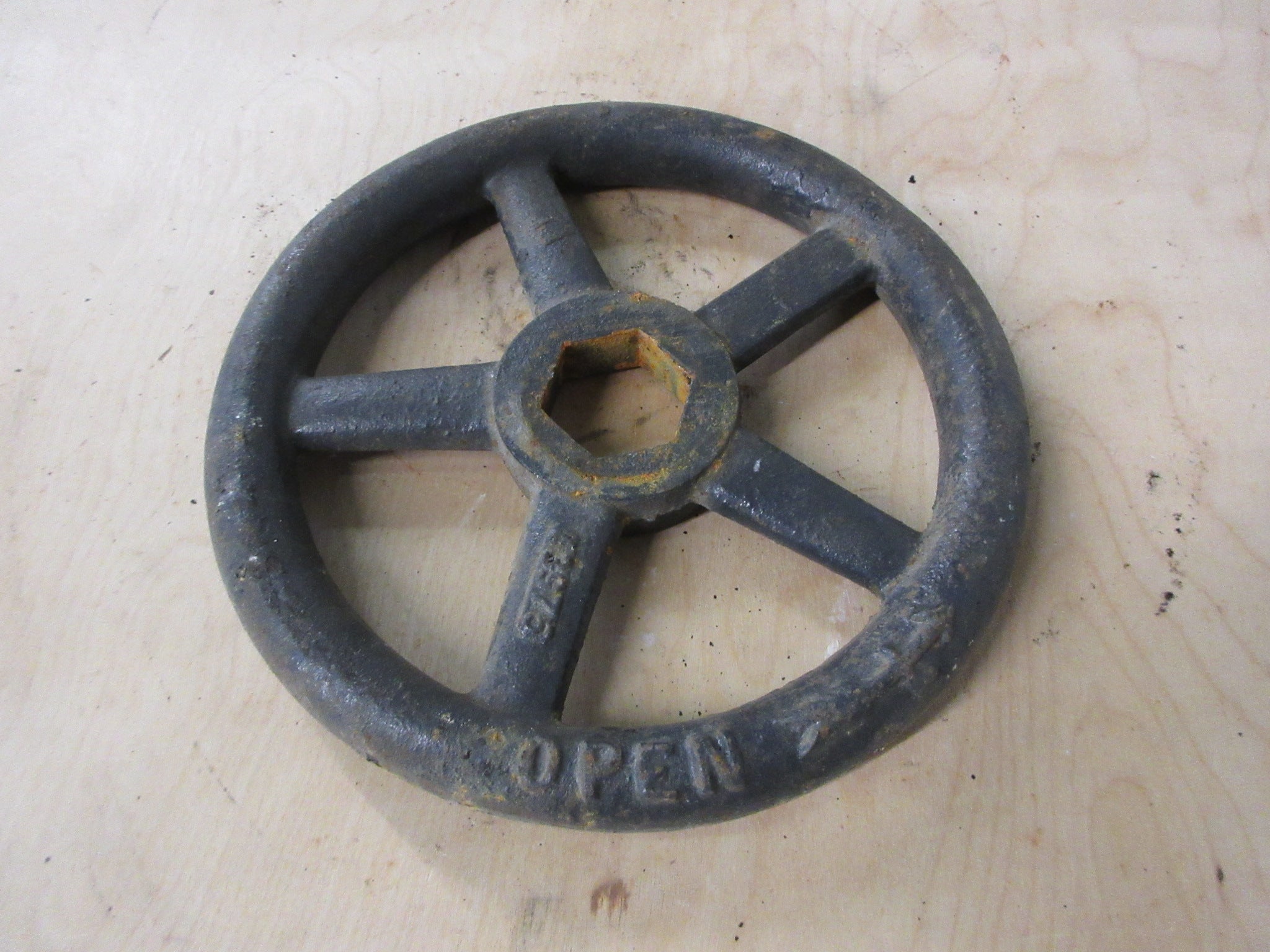 Industrial Wheel Handle 8"