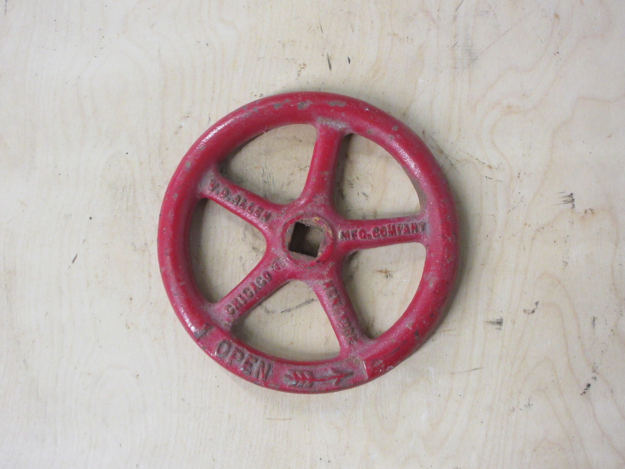 Industrial Red Wheel Handle 6 1/8"