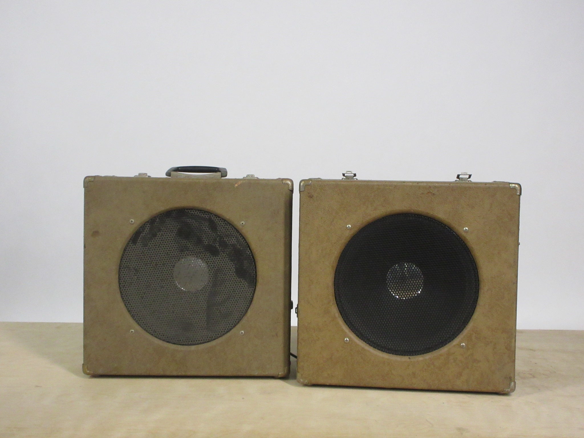 Vintage Portable Speaker/Amp Set (As Is)