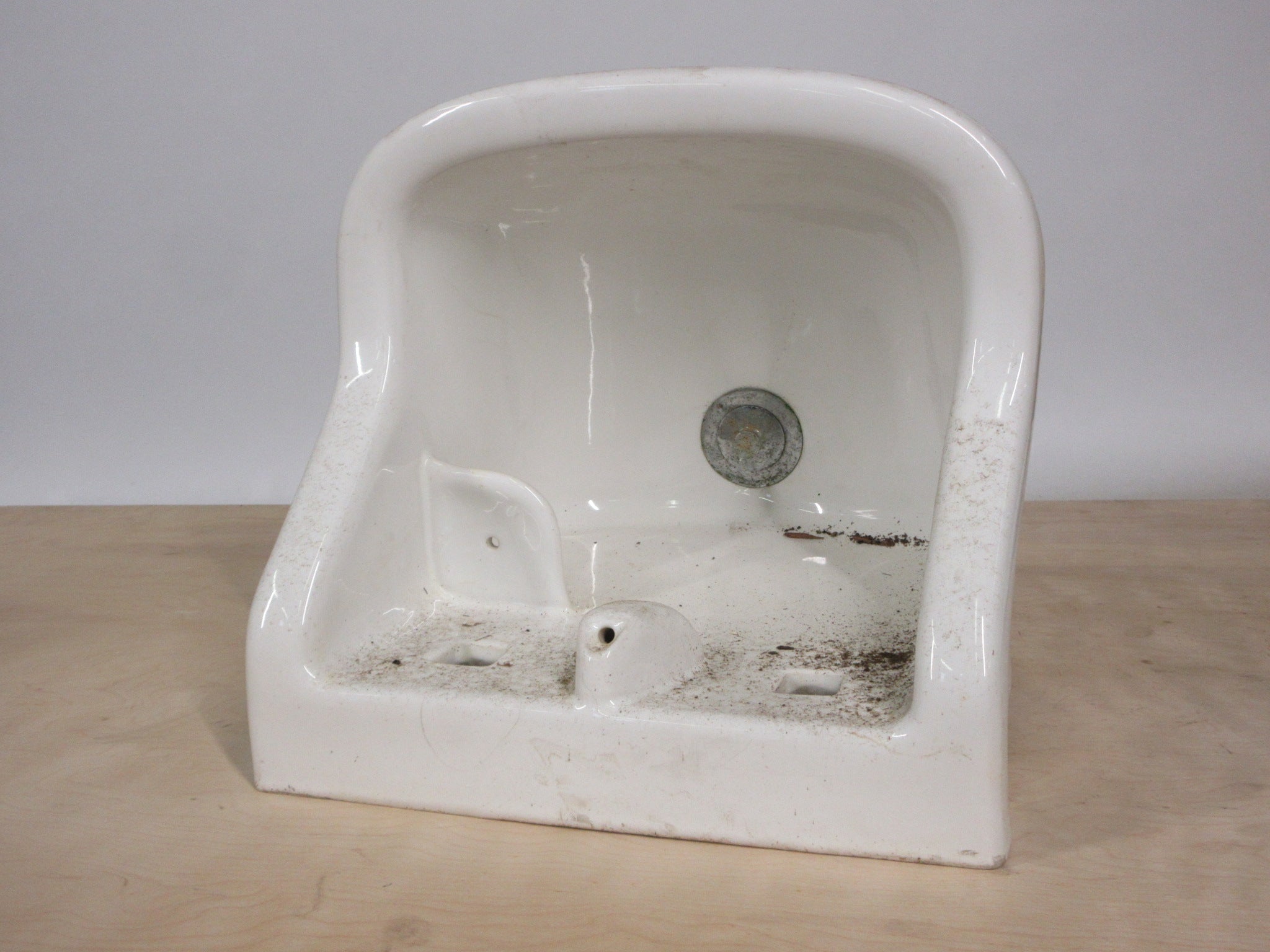 American Standard Wall Mount Sink