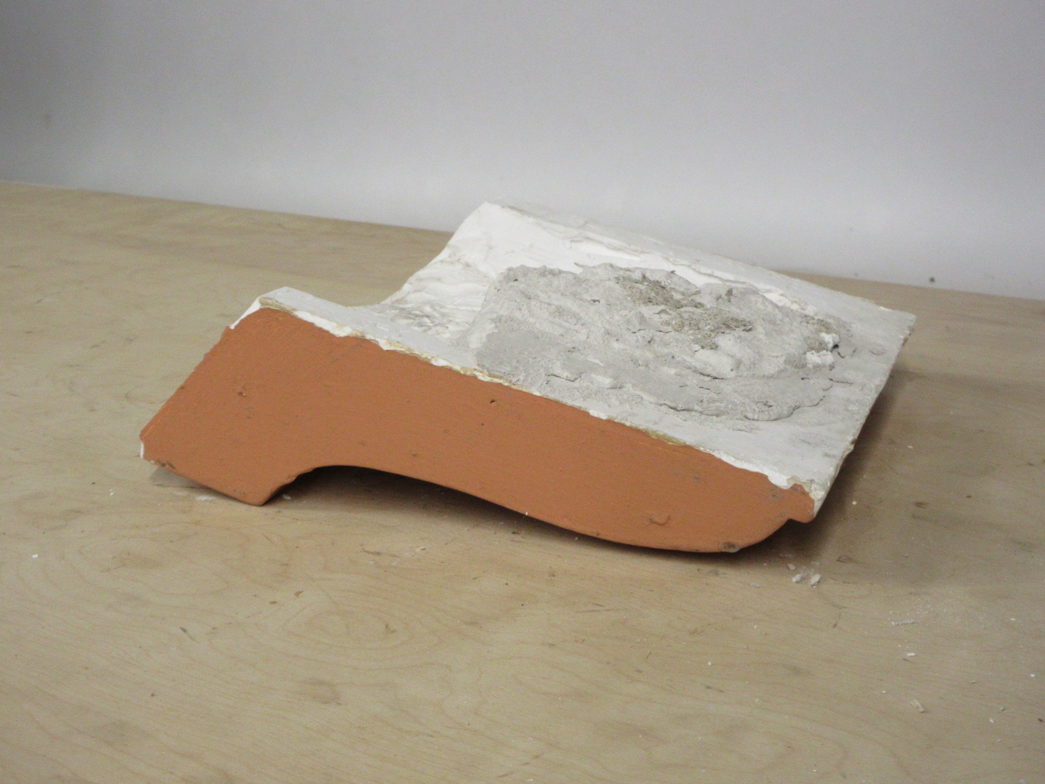 Painted Plaster Moulding 12 1/2"