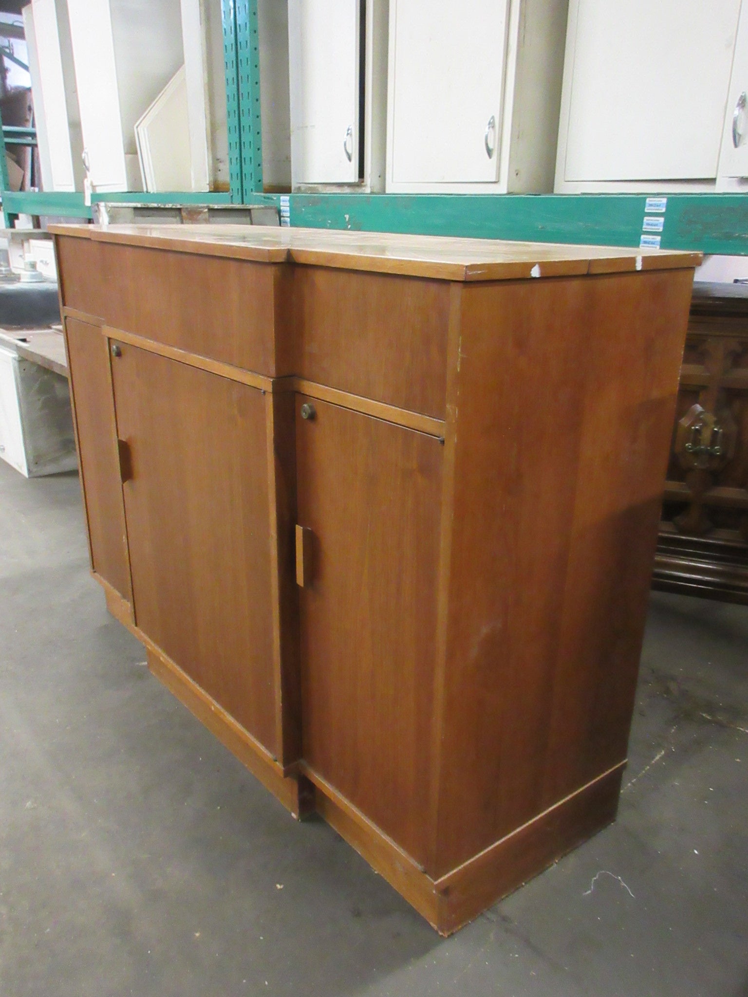 Vintage Bar with Integrated Cooler
