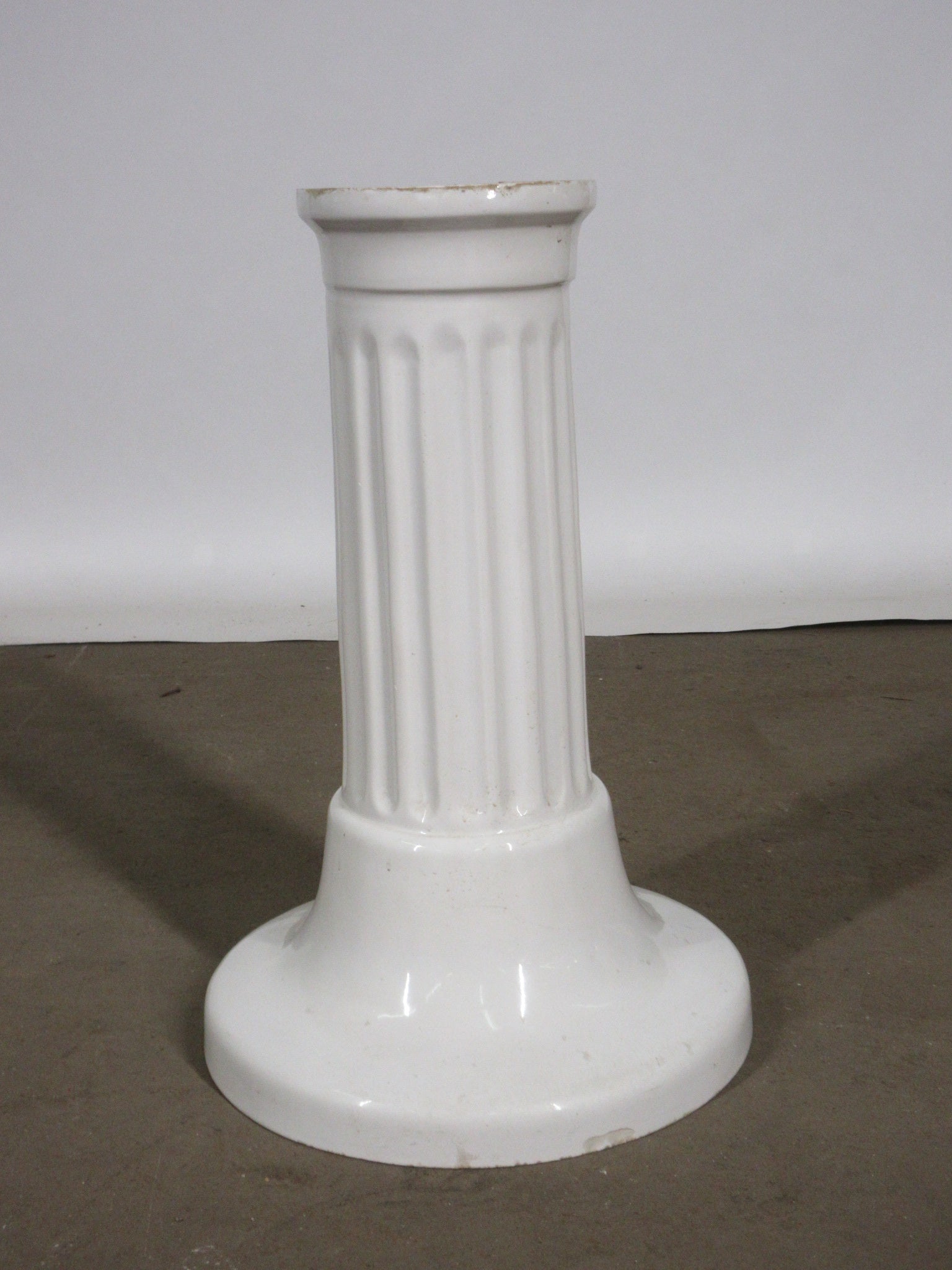 Pedestal Sink Base (No Top)