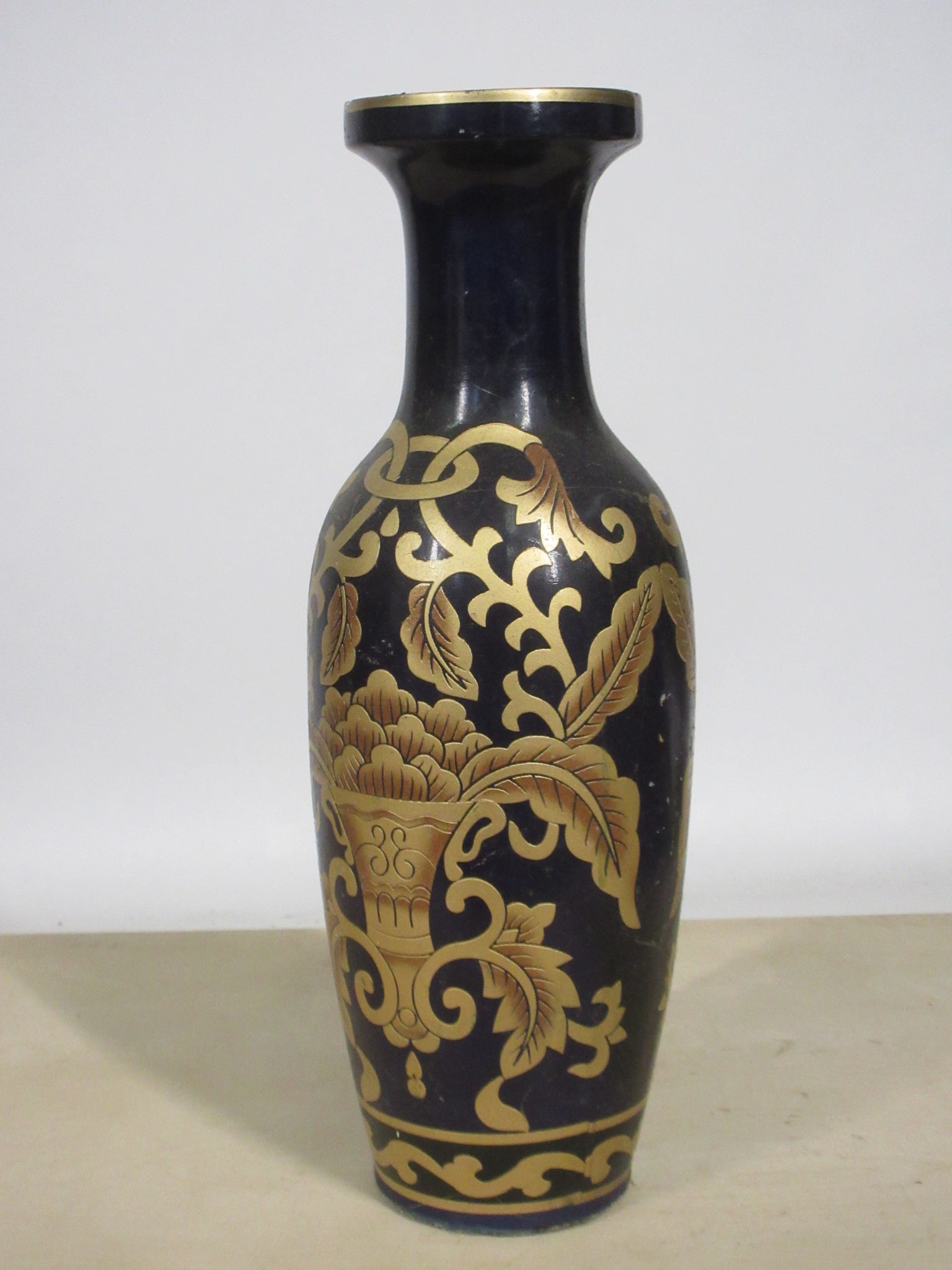 Gold Accent Ceramic Vase