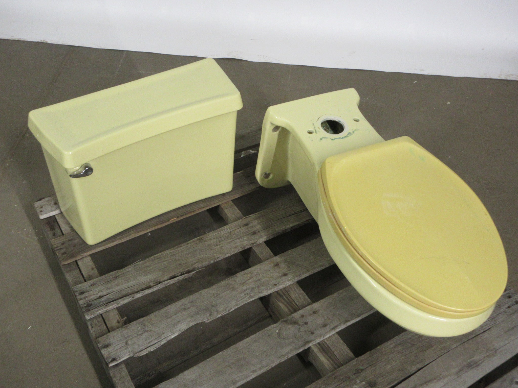 Eljer Yellow Wall Mount Toilet