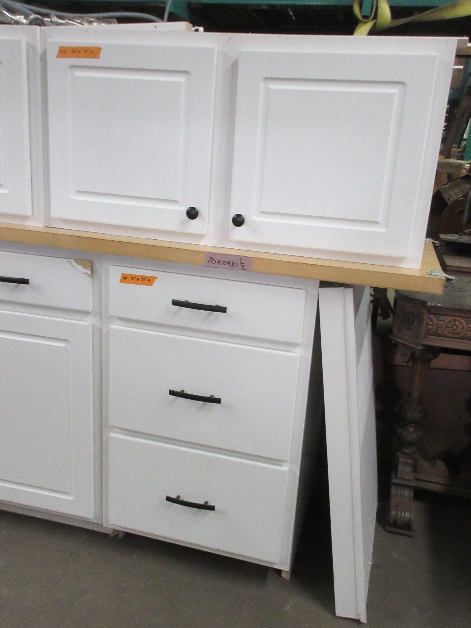 Aristokraft Kitchen Cabinet Set (11 pieces)