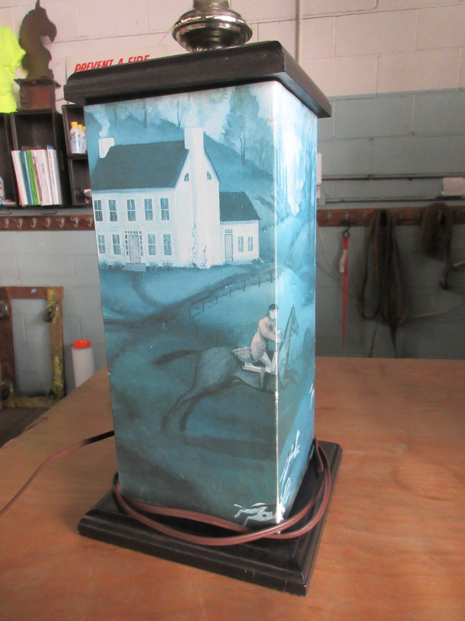 English Countryside Table Lamp