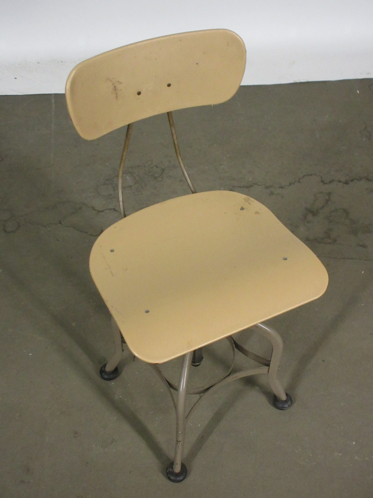 Adjustable Height Swivel Drafting Chair