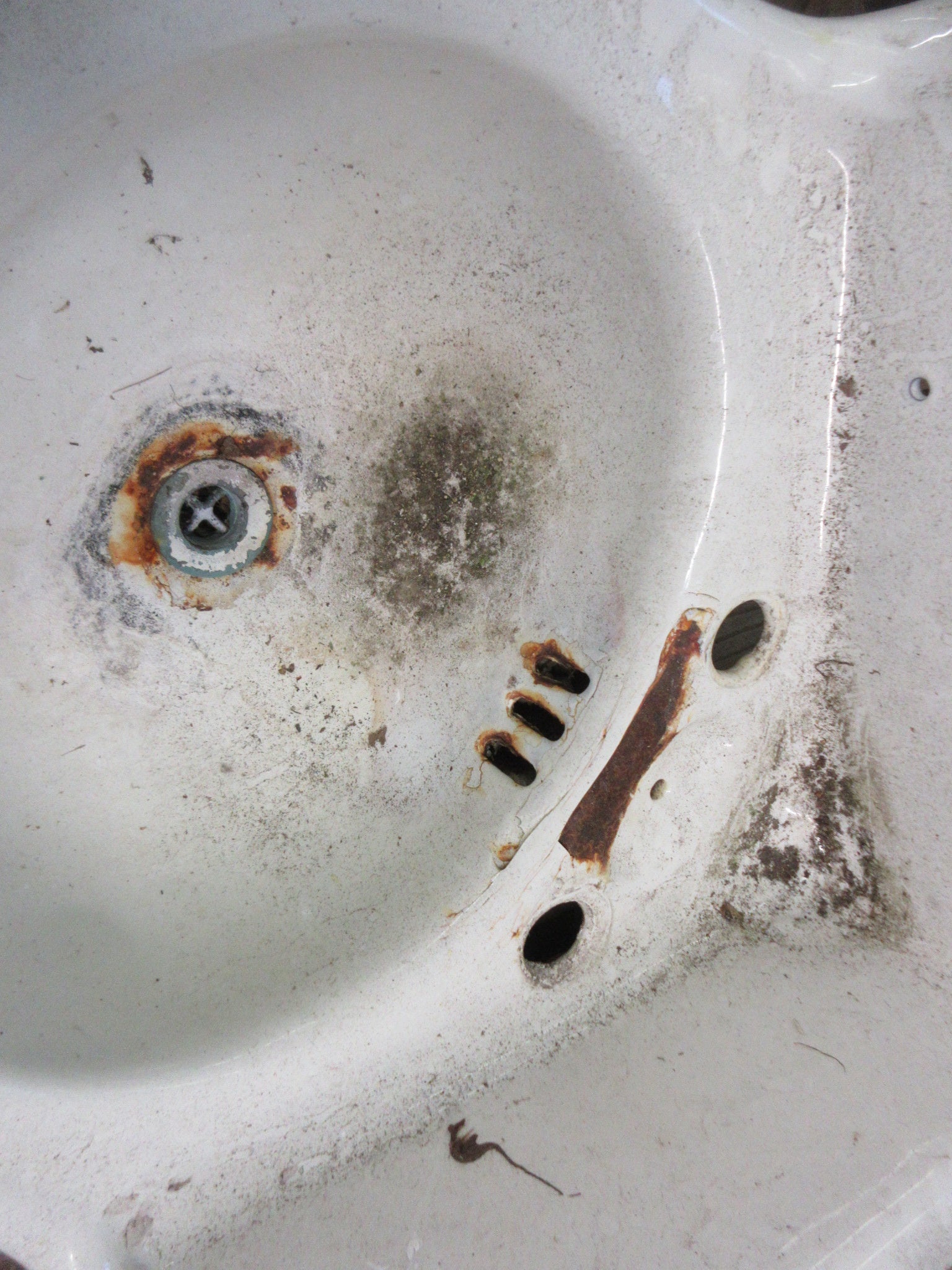 Cast Iron Corner Sink