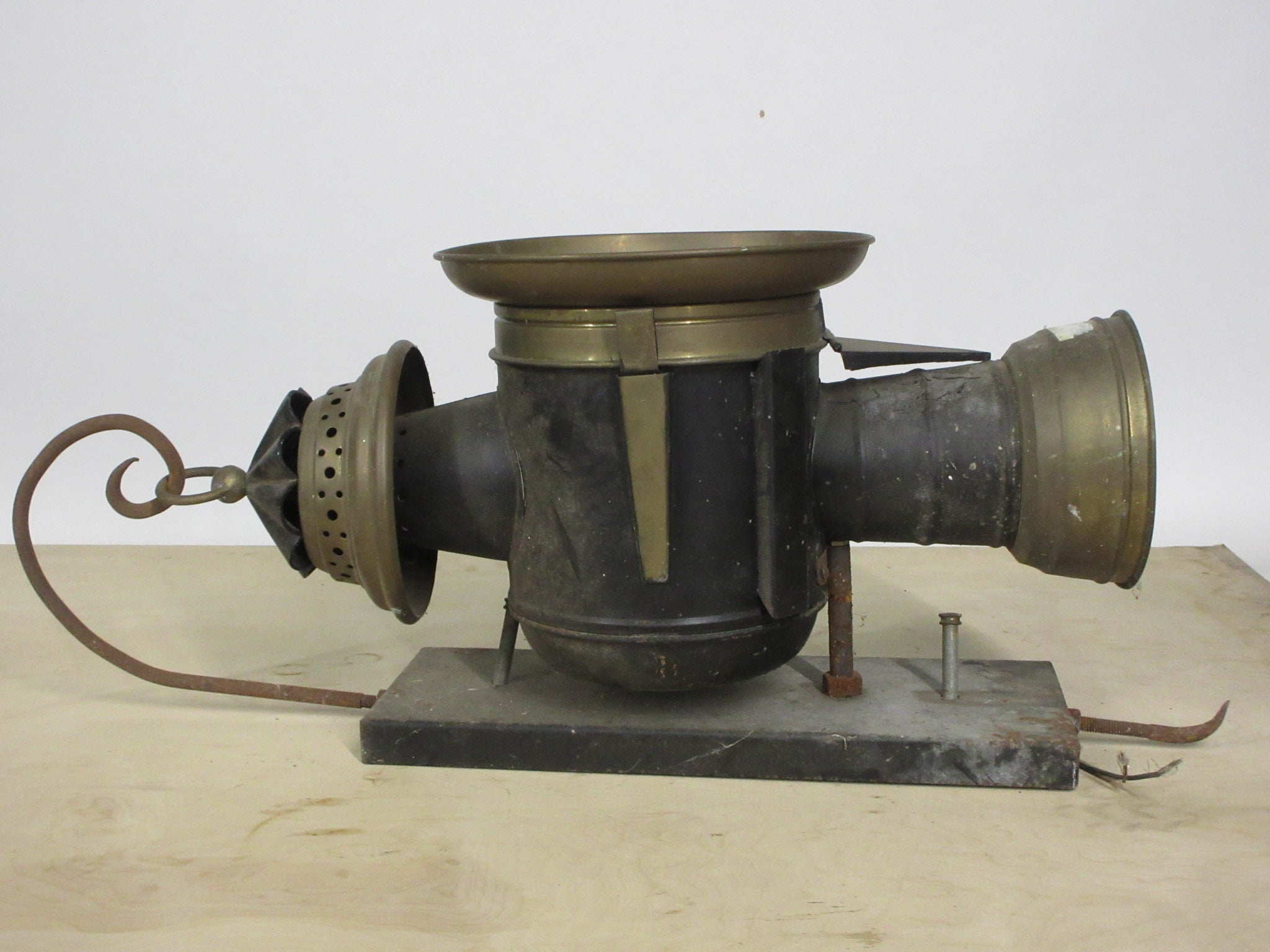 Wall Mount Lantern Light