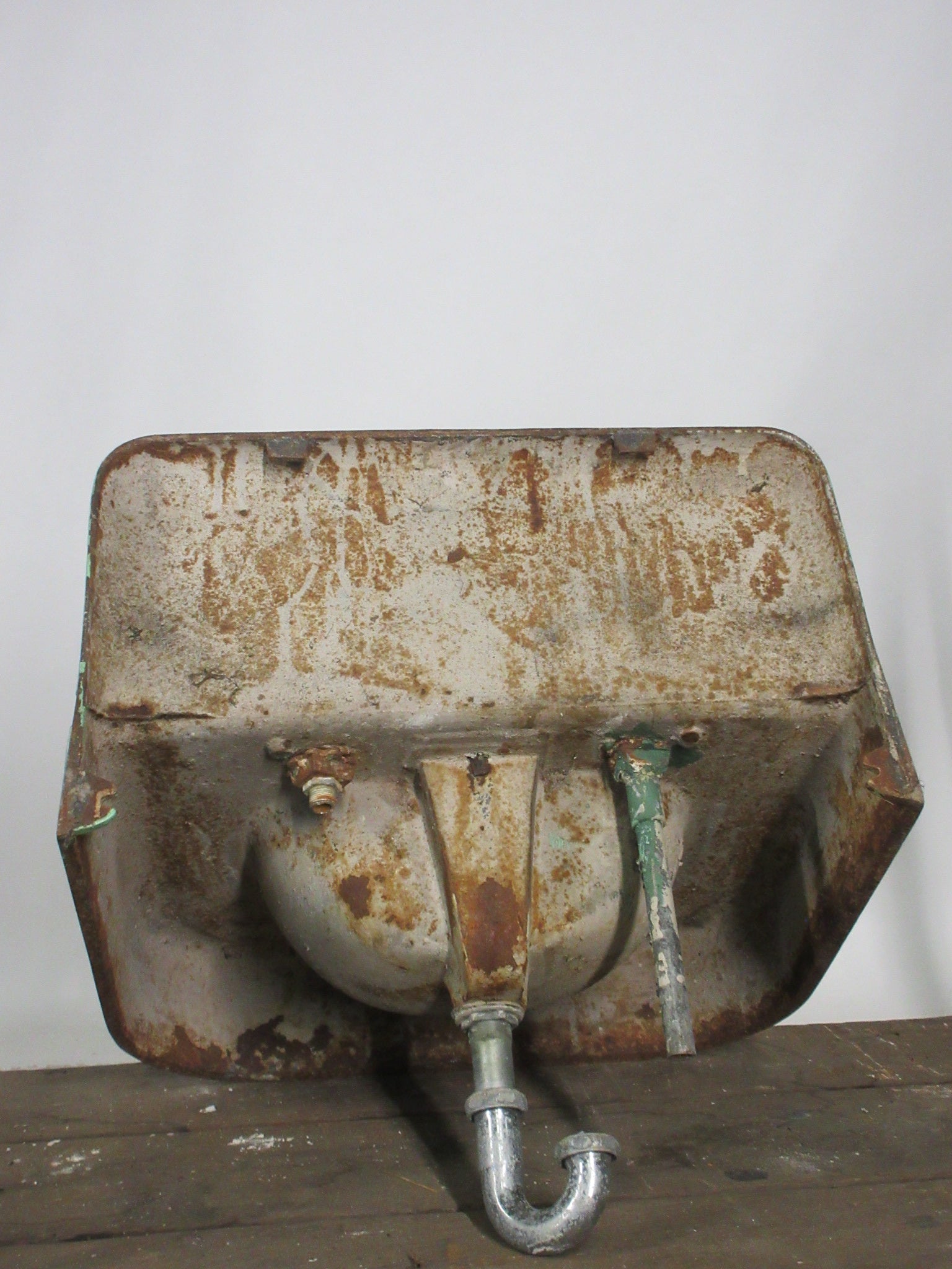 Wall Mount Cast Iron Sink