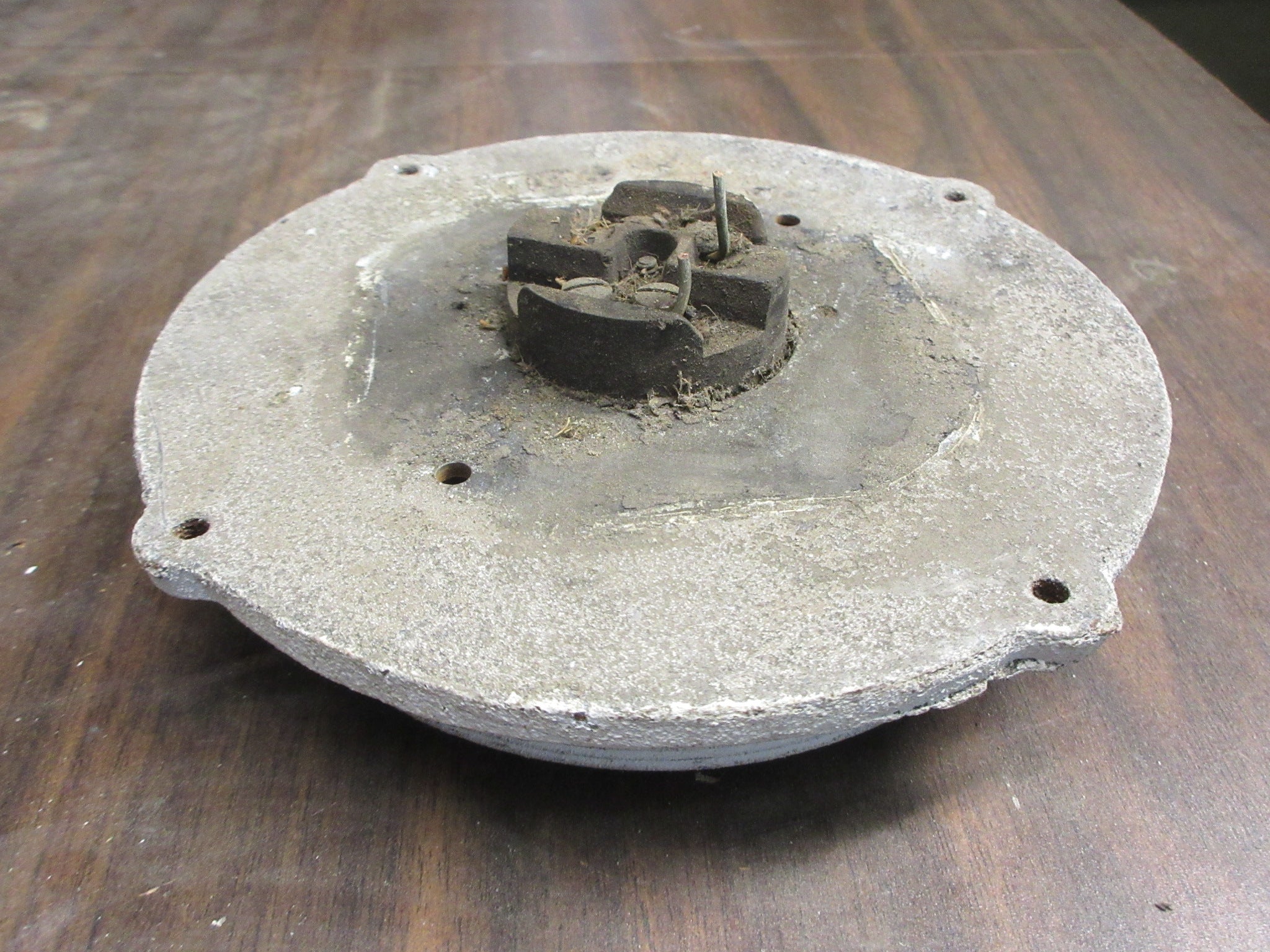 Vintage Industrial Metal Light Fitting