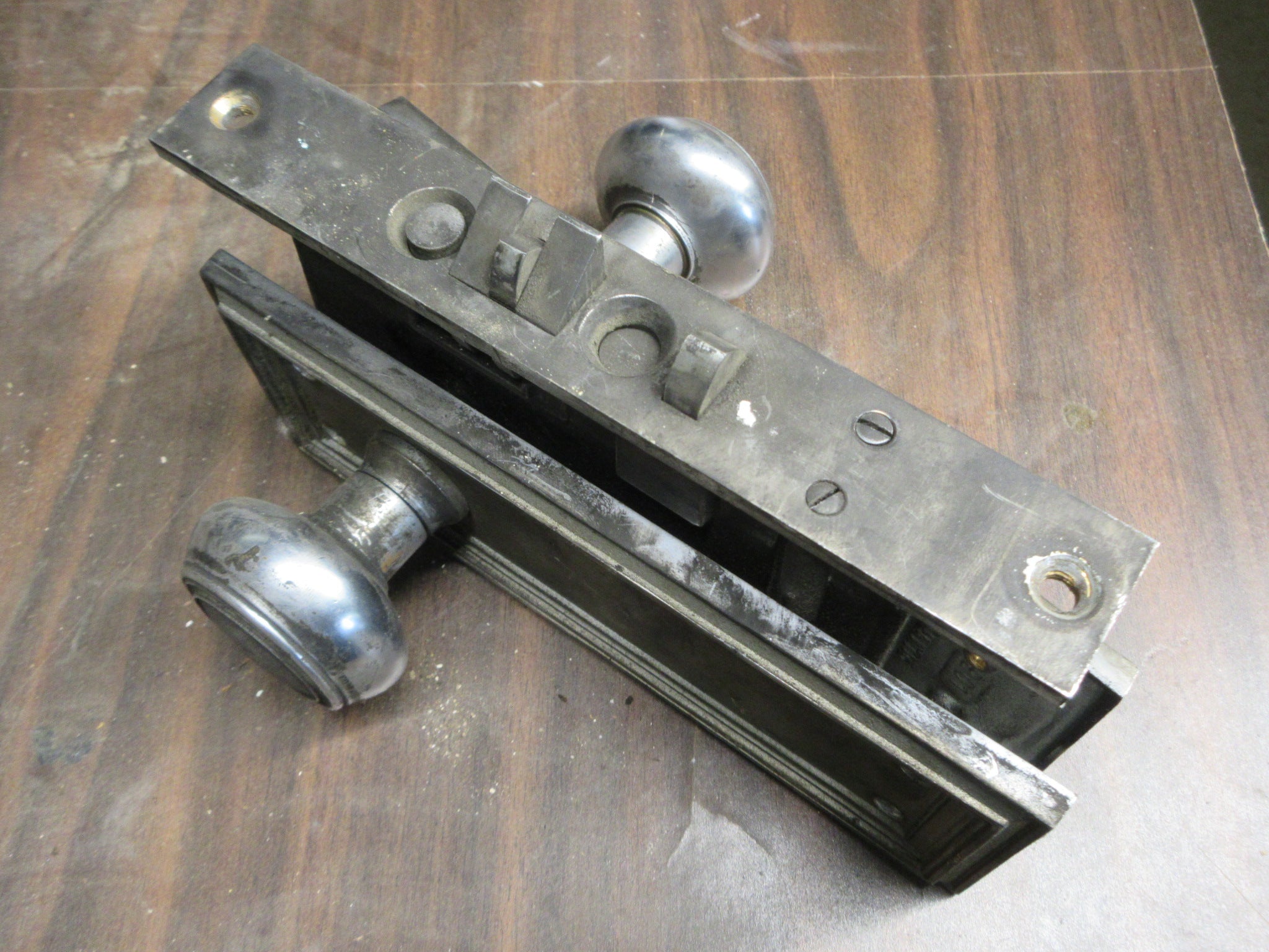 Vintage Metal Door Knob Set with Mortise