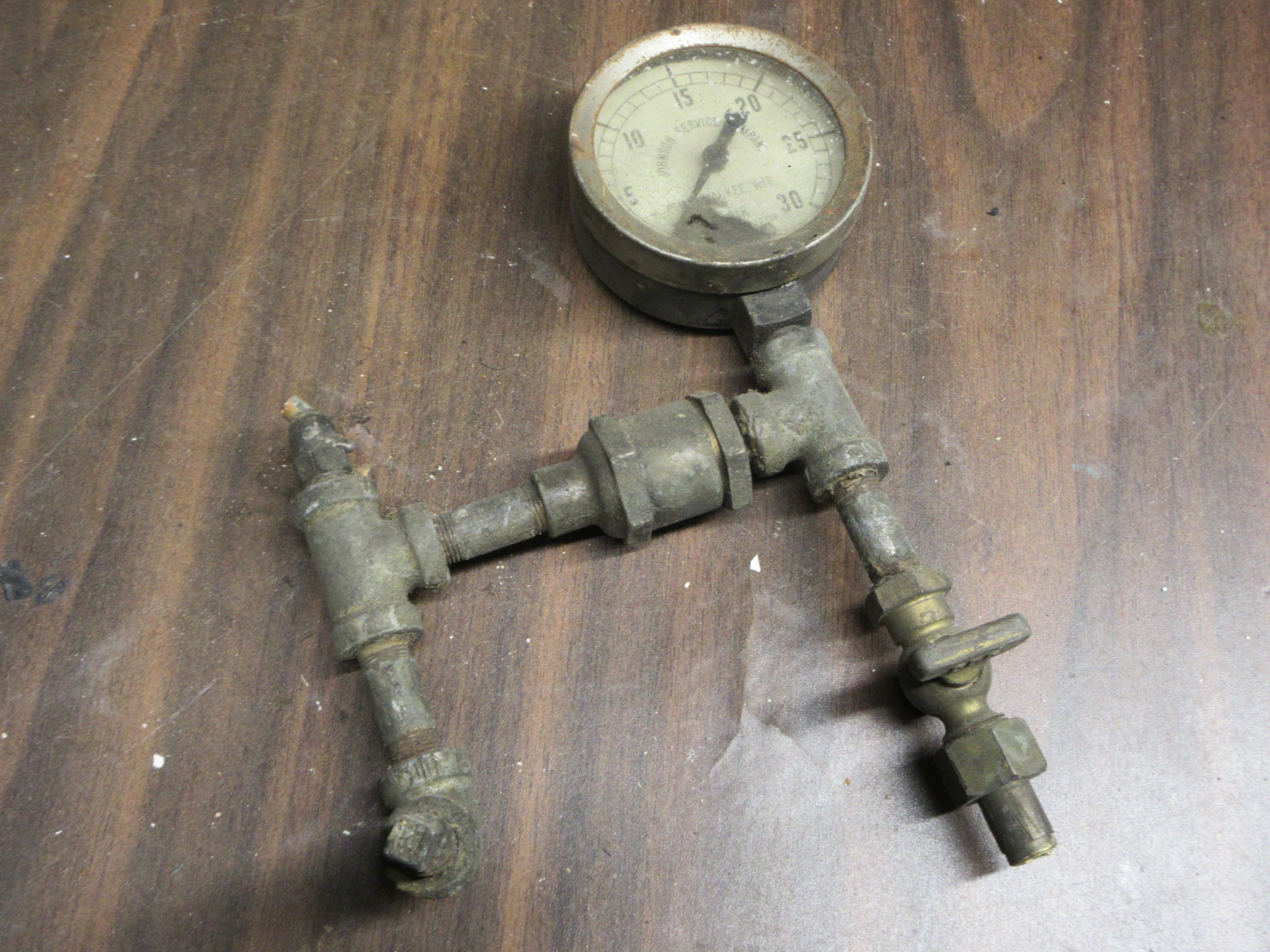 Vintage Air Pressure Gauge
