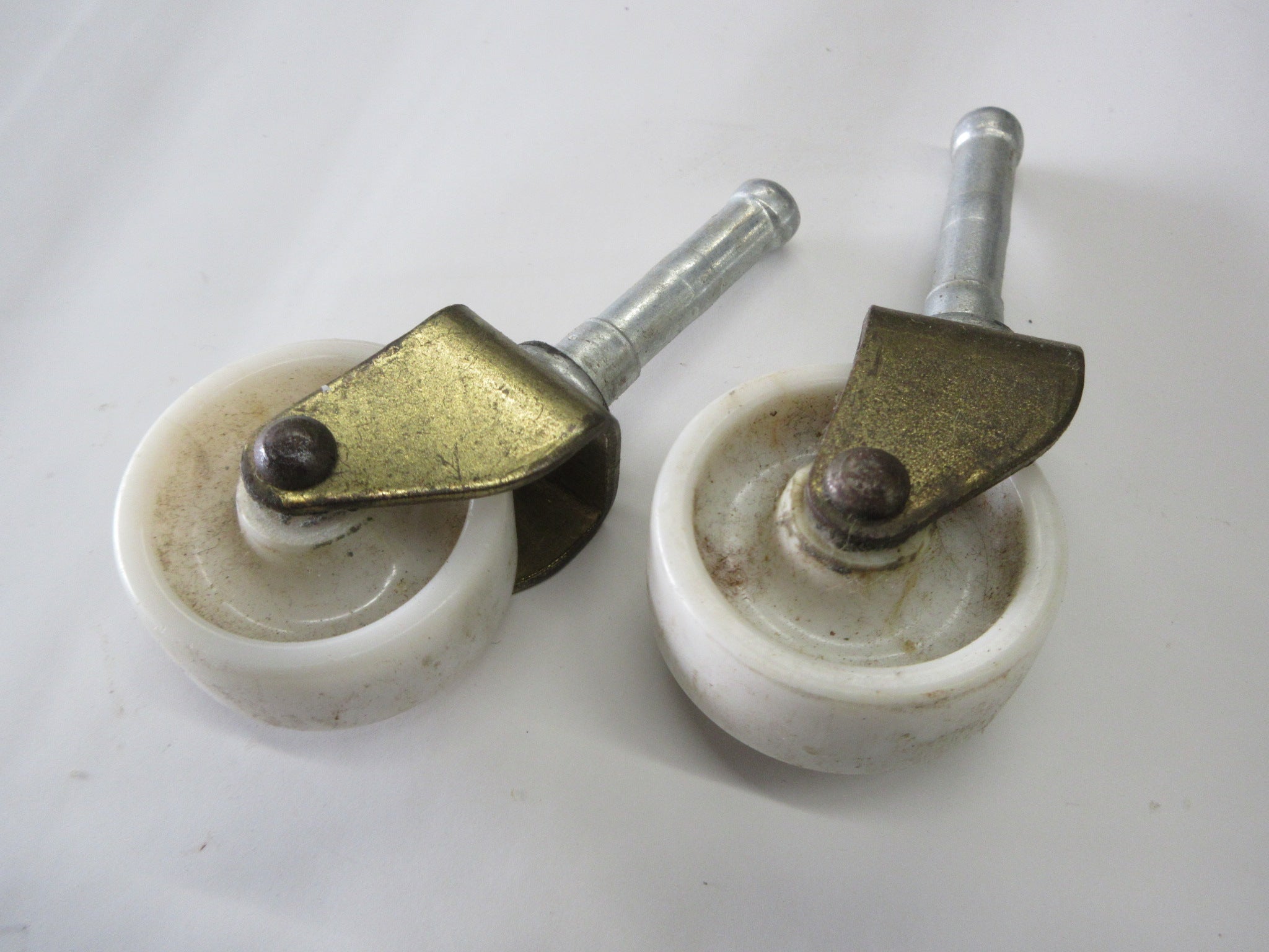 Rolling Casters with Plastic Wheels (Pair of Two)