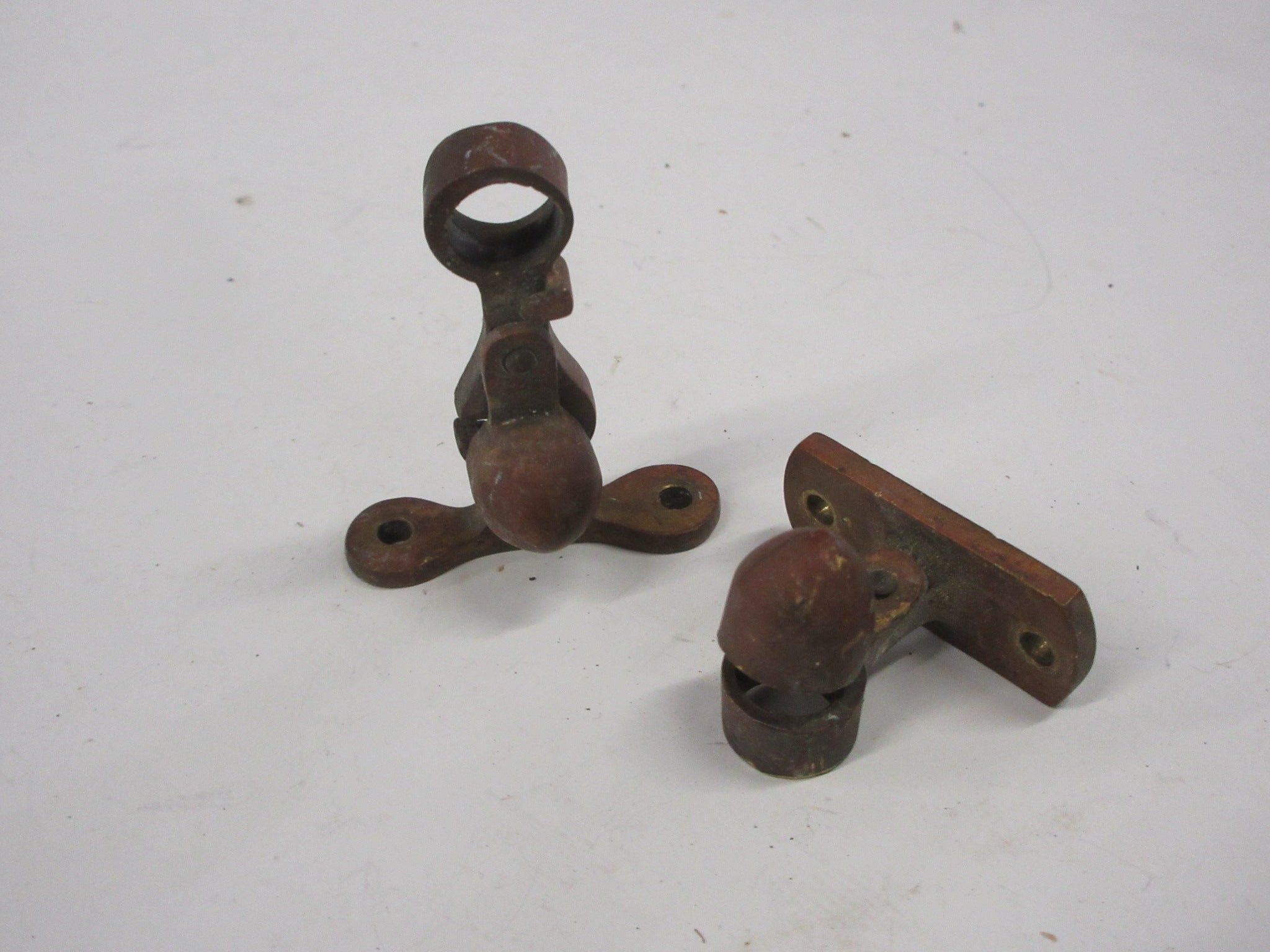 Vintage Brass Curtain Rod Holders (Two Assorted Style)