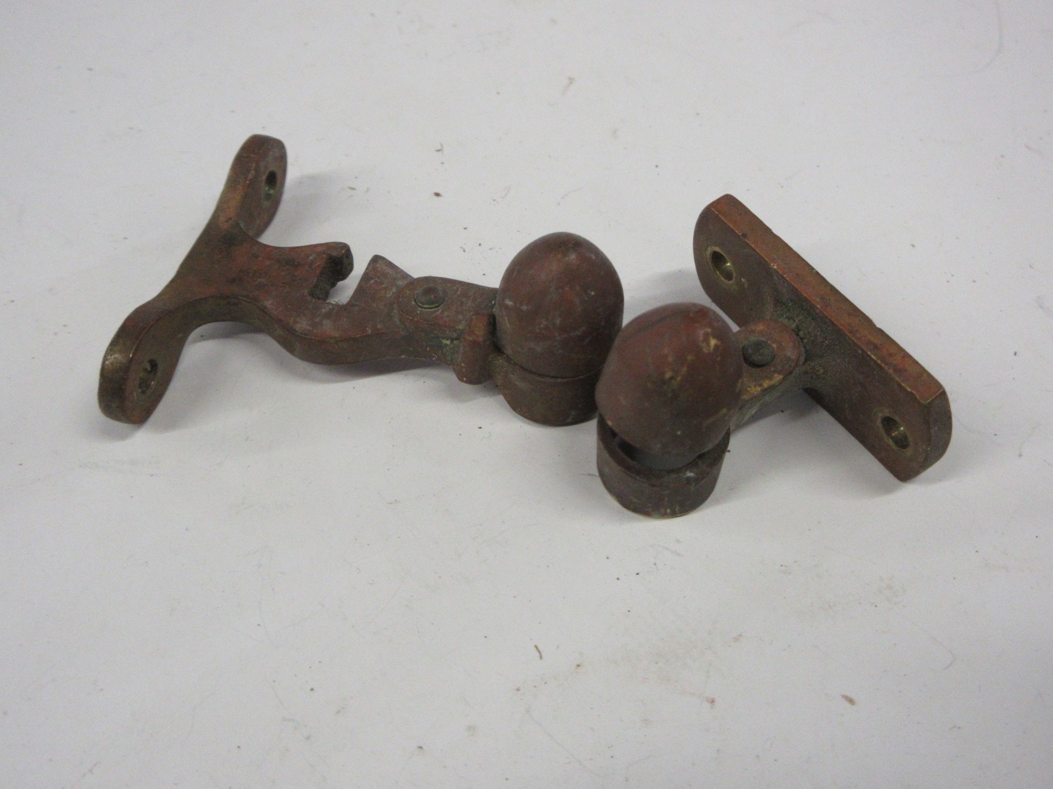 Vintage Brass Curtain Rod Holders (Two Assorted Style)