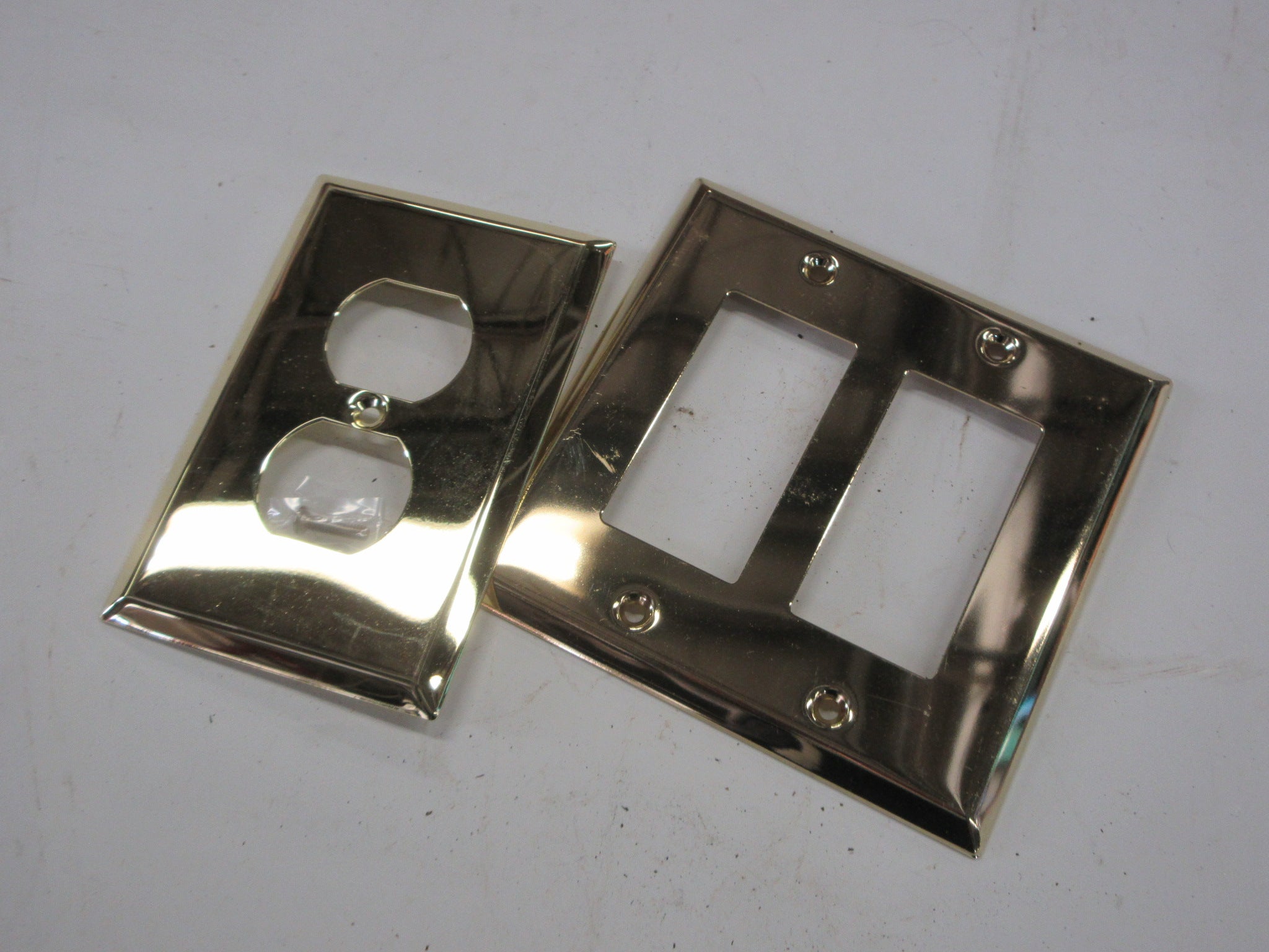 Brass Finish Outlet/Switch Plates (Set of Two)