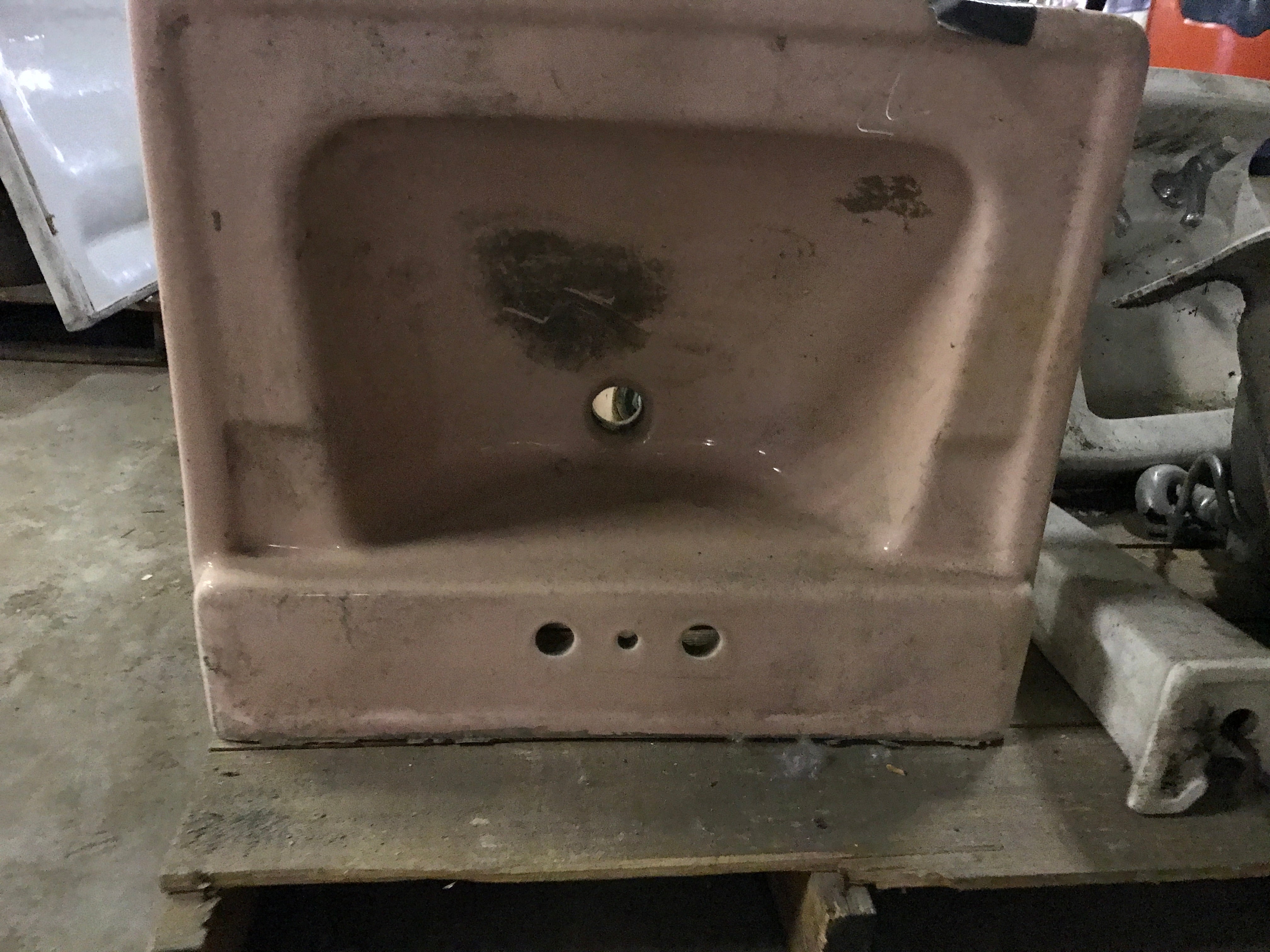 Vintage Pink Sink 24”. X 20”