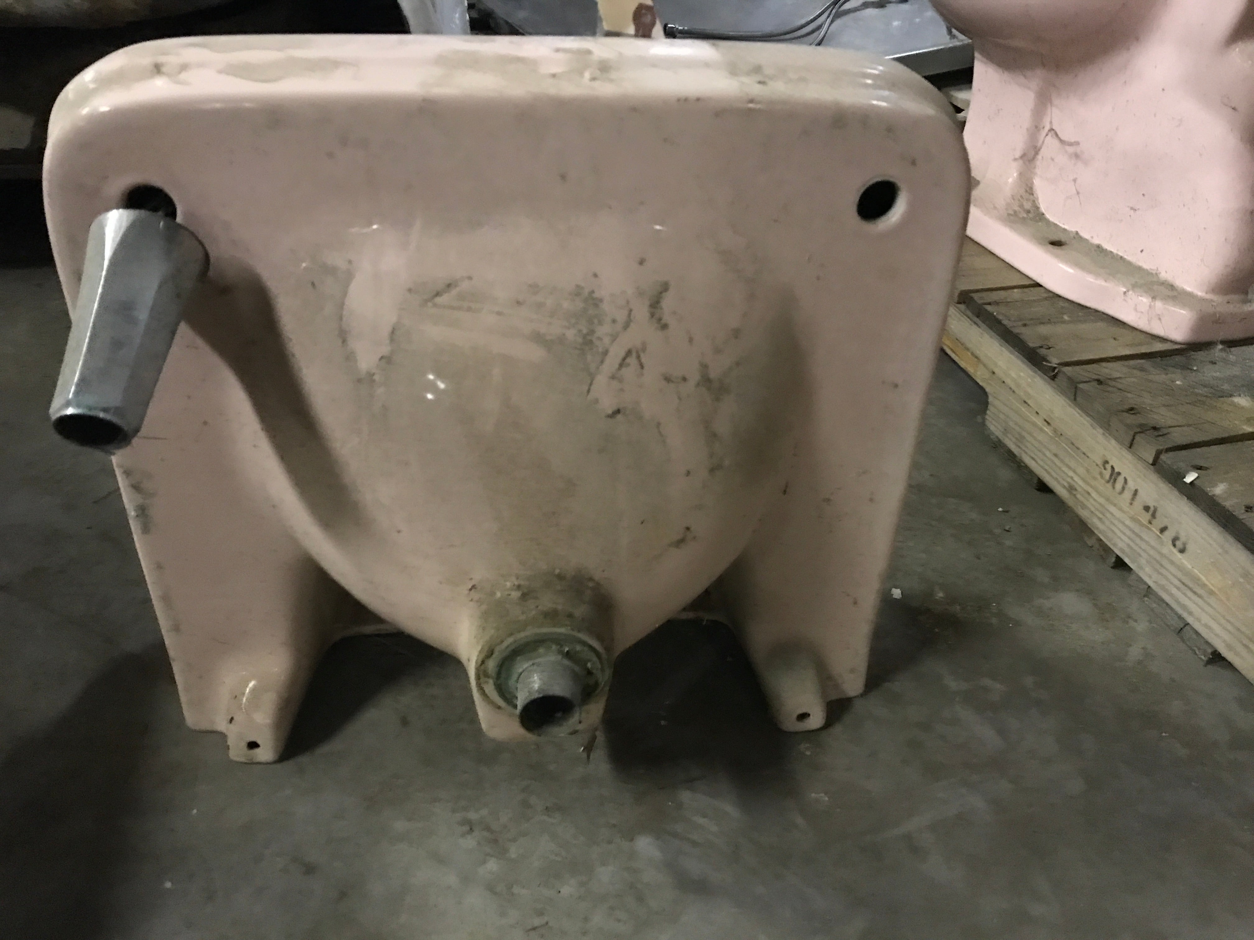 Small Vintage Pink Sink. 19” x. 17”d