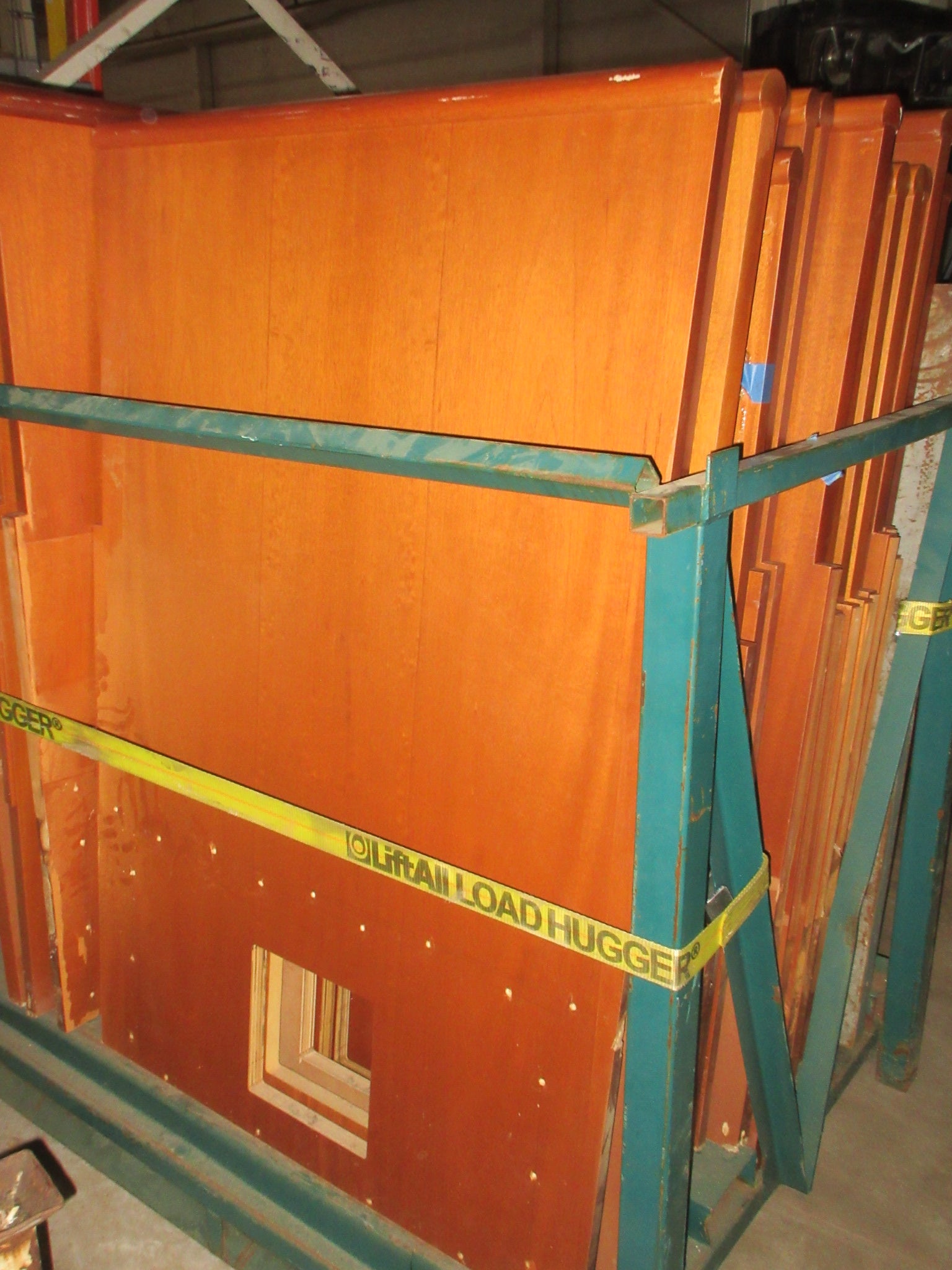 1/8" Mahogany Laminate Panel