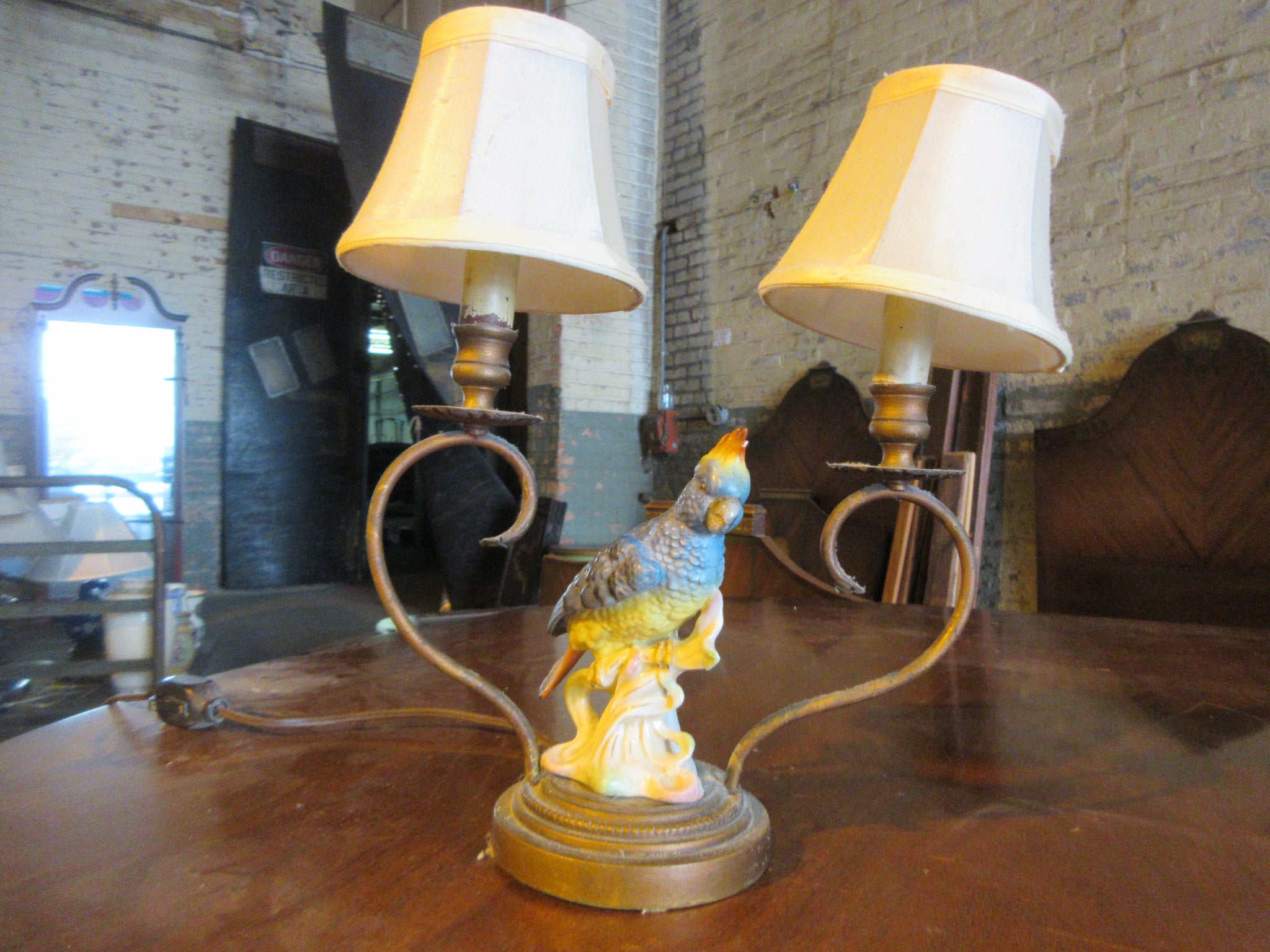 Vintage Ceramic Blue Parrot Lamp