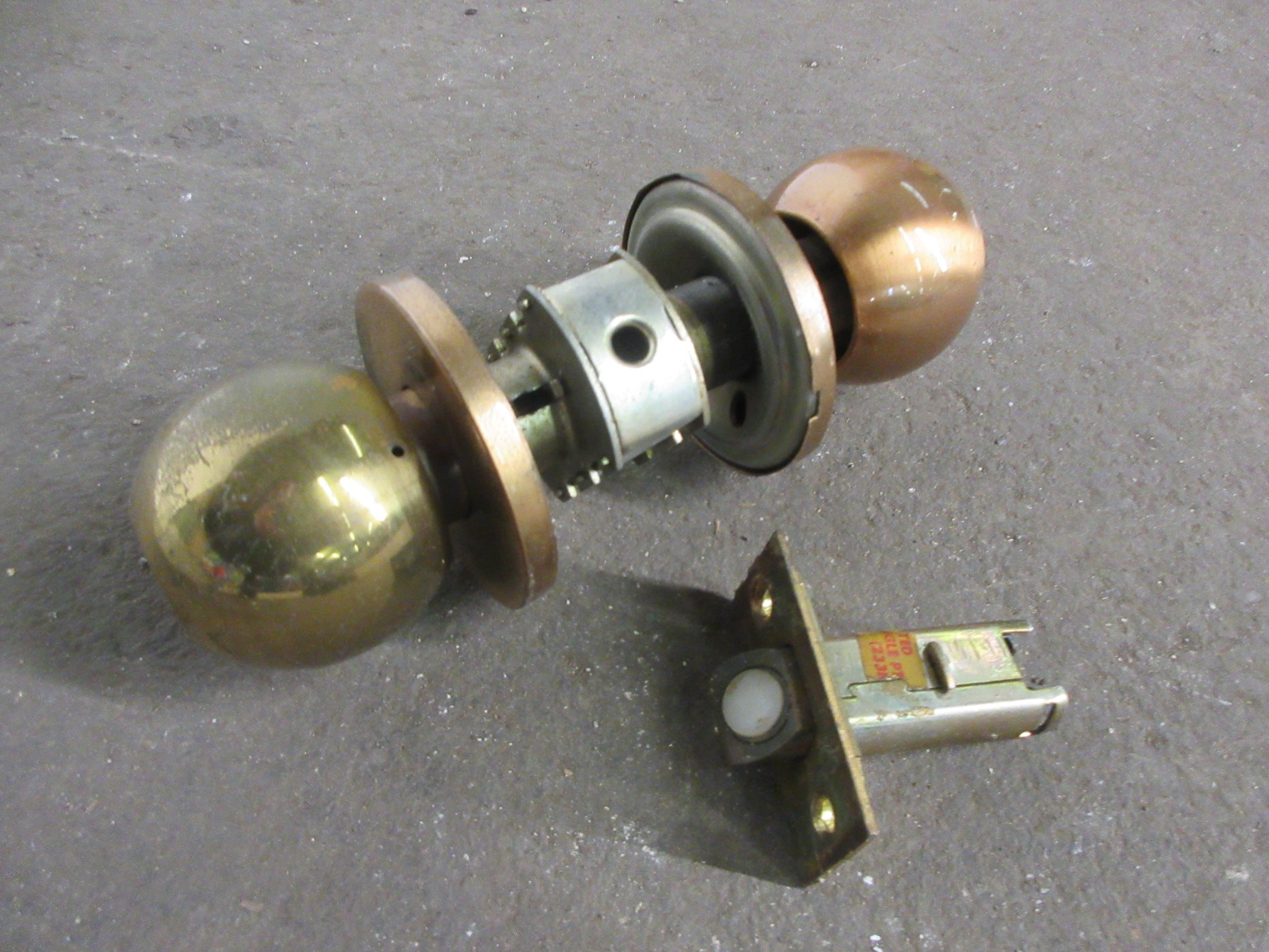 Brass Doorknob Set