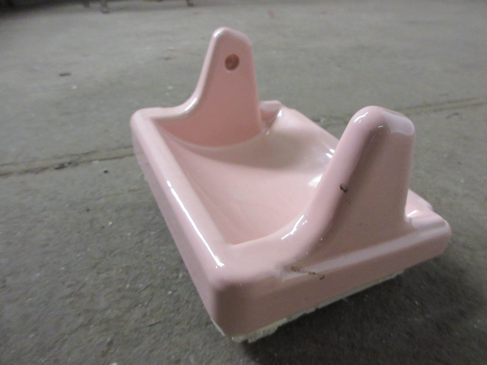 Vintage: Corallin Pink Glossy Ceramic Toilet Paper Holder: 1/4