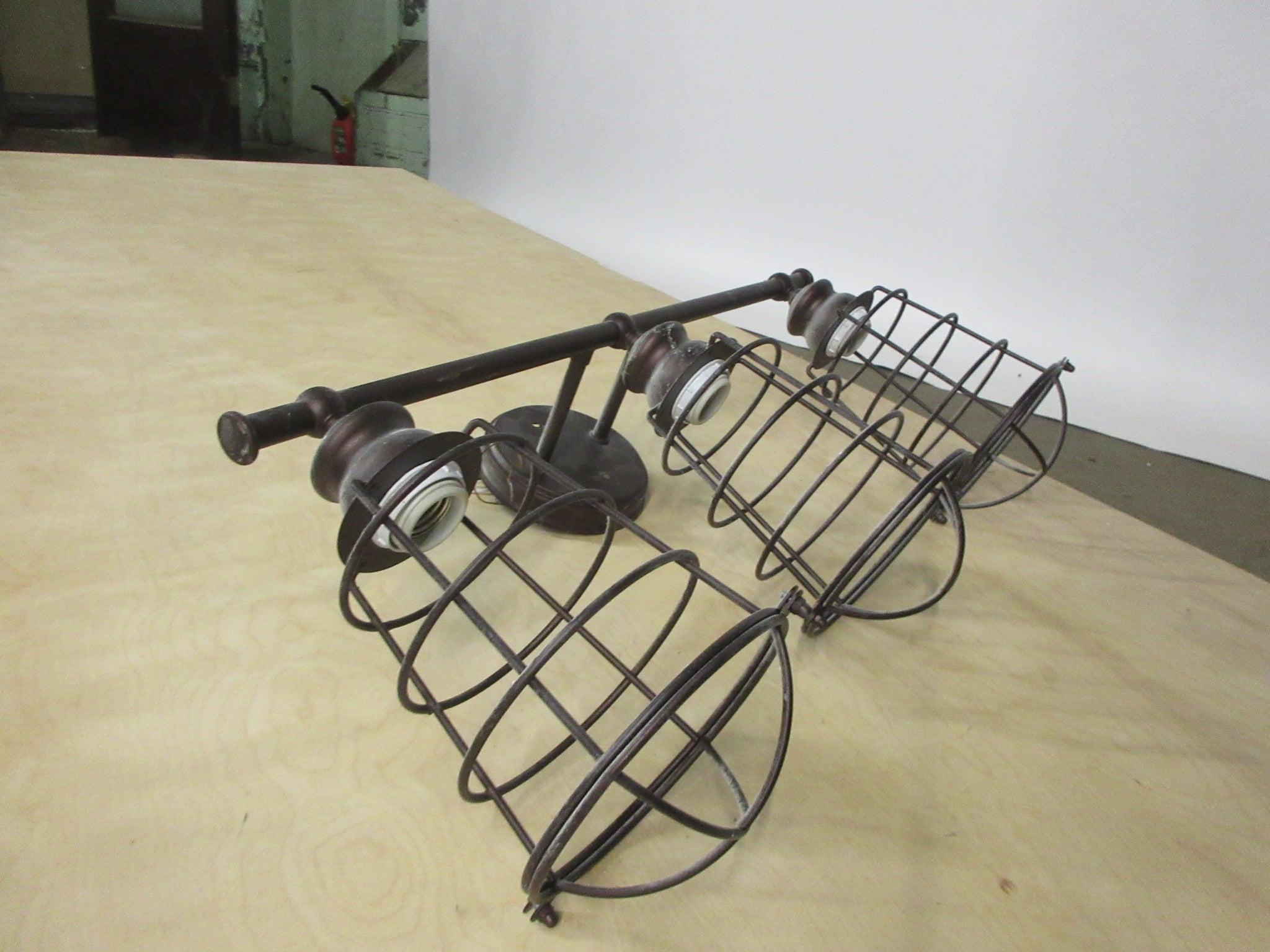 Industrial Bar Light