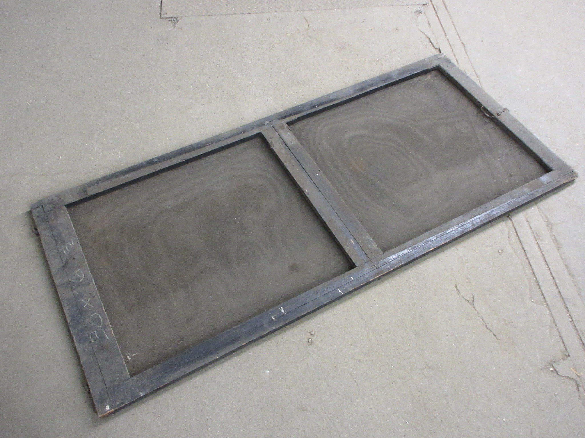Wooden Frame Screen 30"